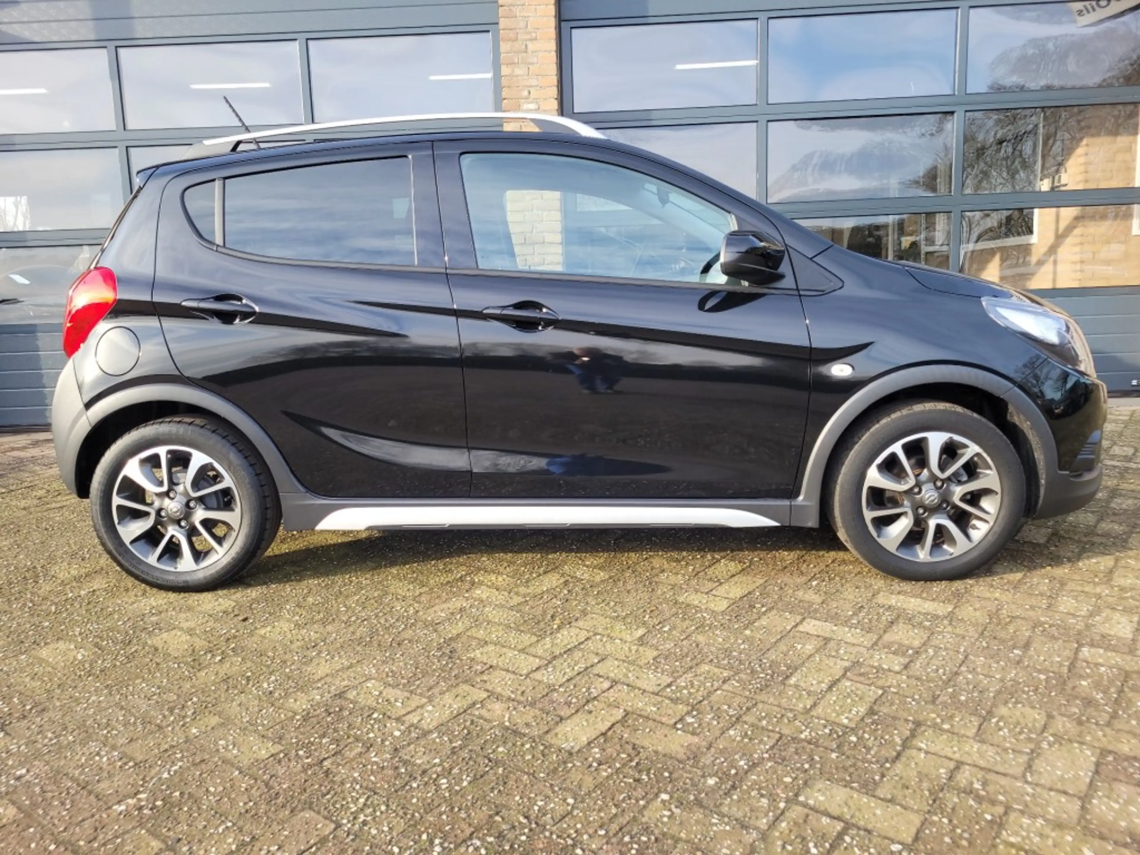 Opel Karl 1.0 Rocks Online Edition — photo 6