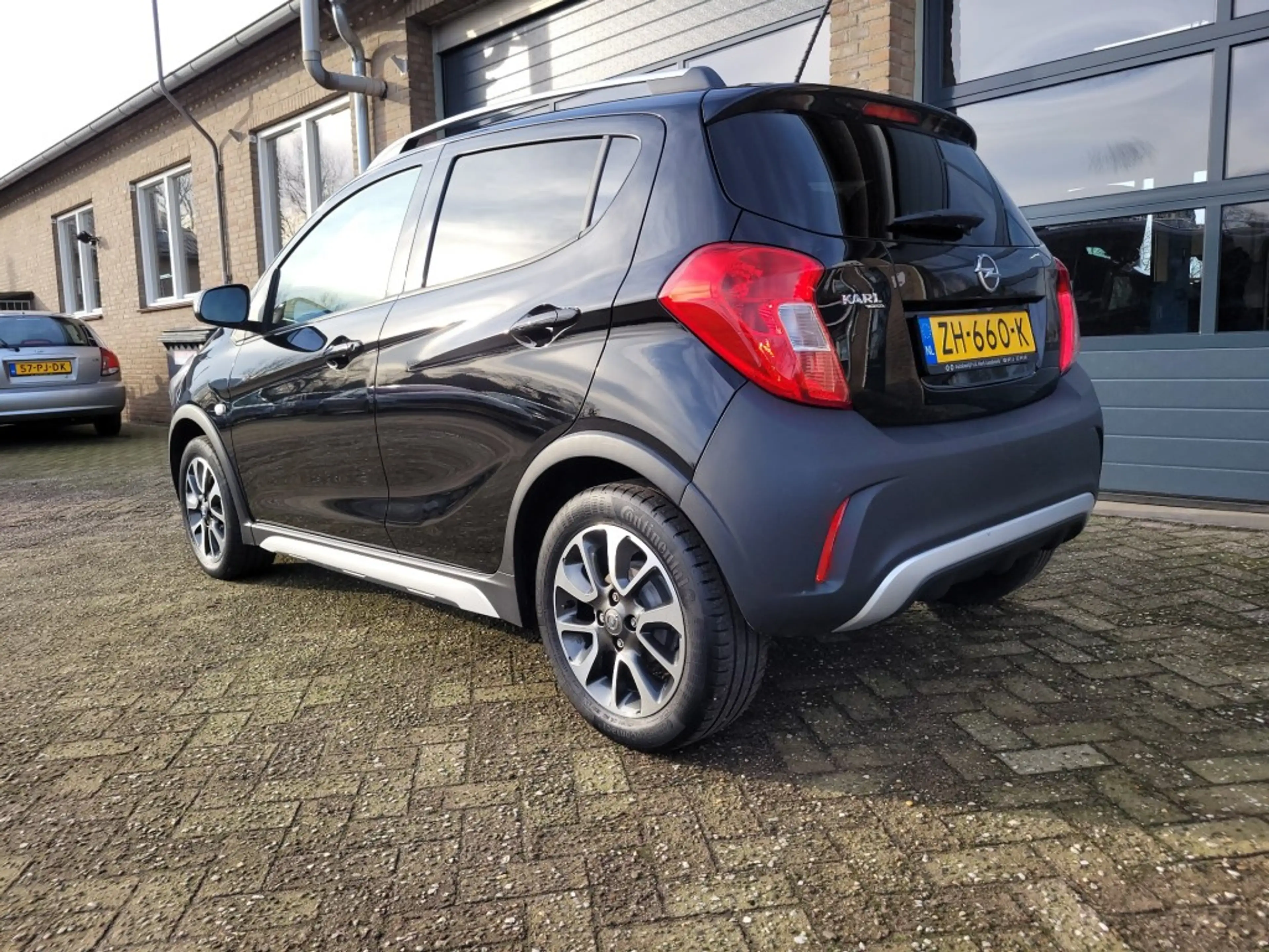 Opel Karl 1.0 Rocks Online Edition — photo 3