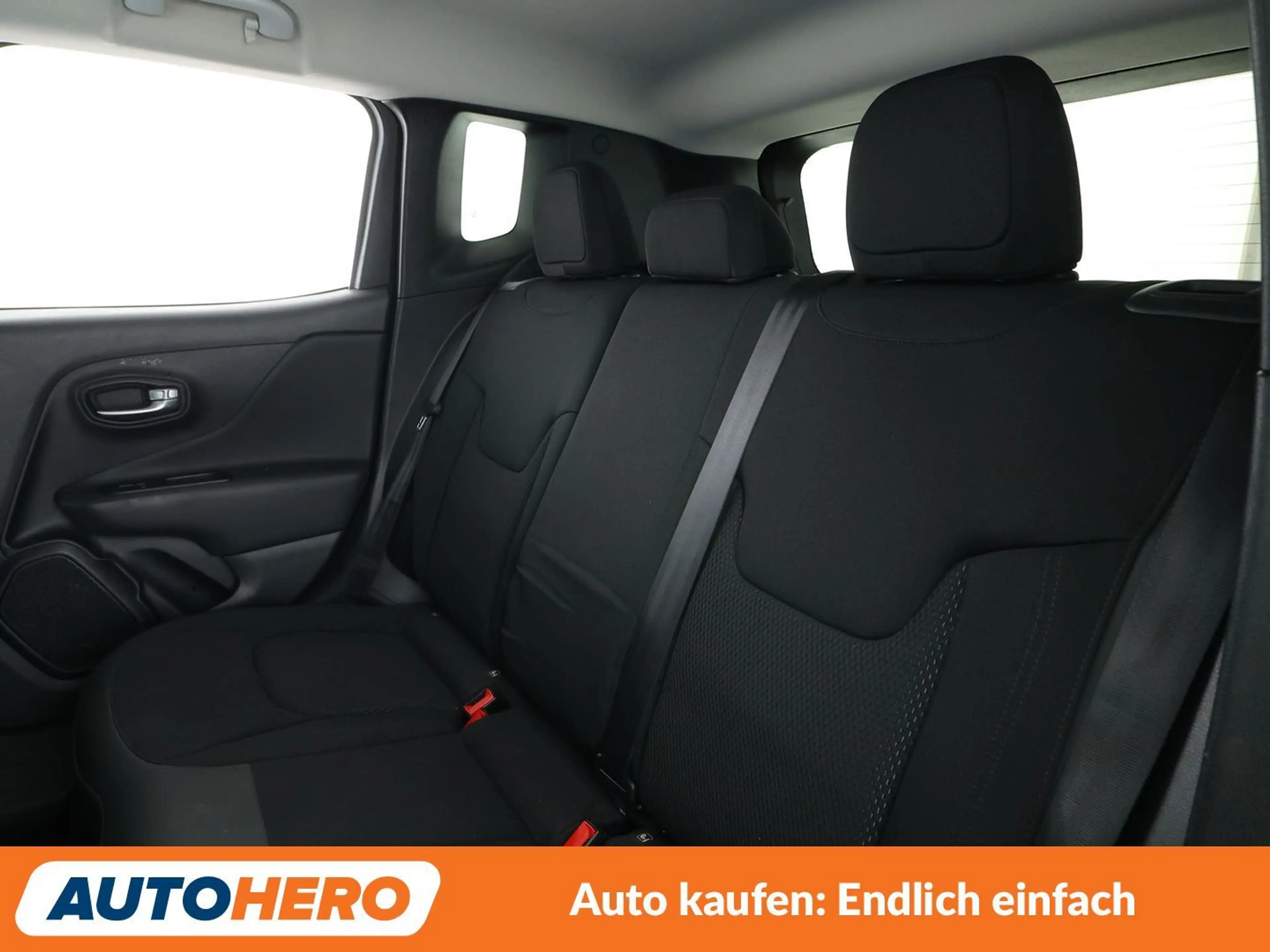 Jeep Renegade 1.3 TGDi Longitude 4x2 Aut*TEMPO*PDC*SHZ* — photo 14