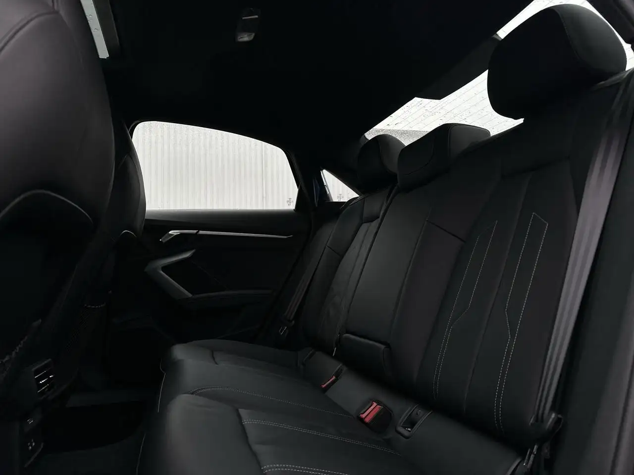 Audi S3 снимка Audi S3