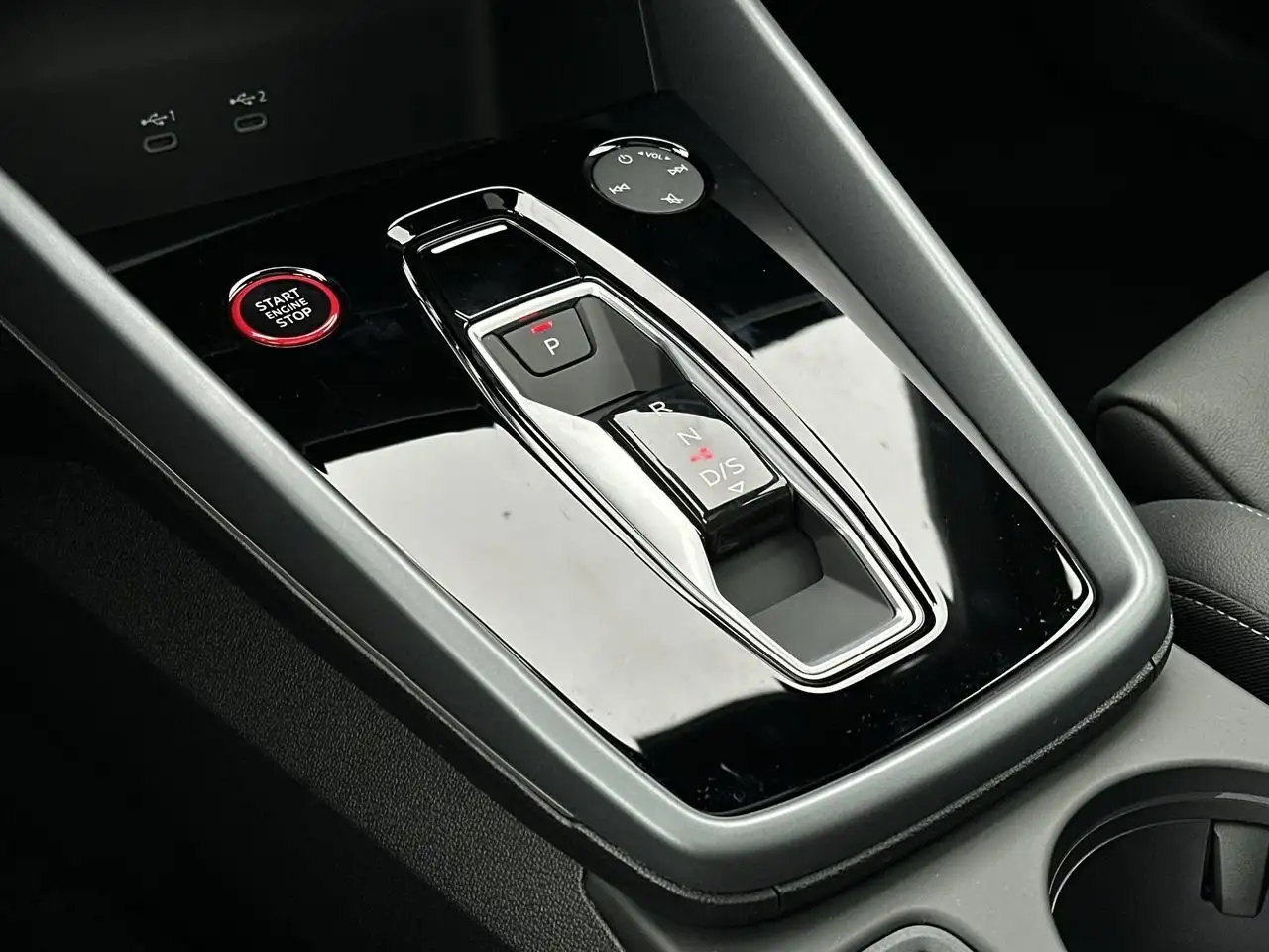 Audi S3 снимка Audi S3