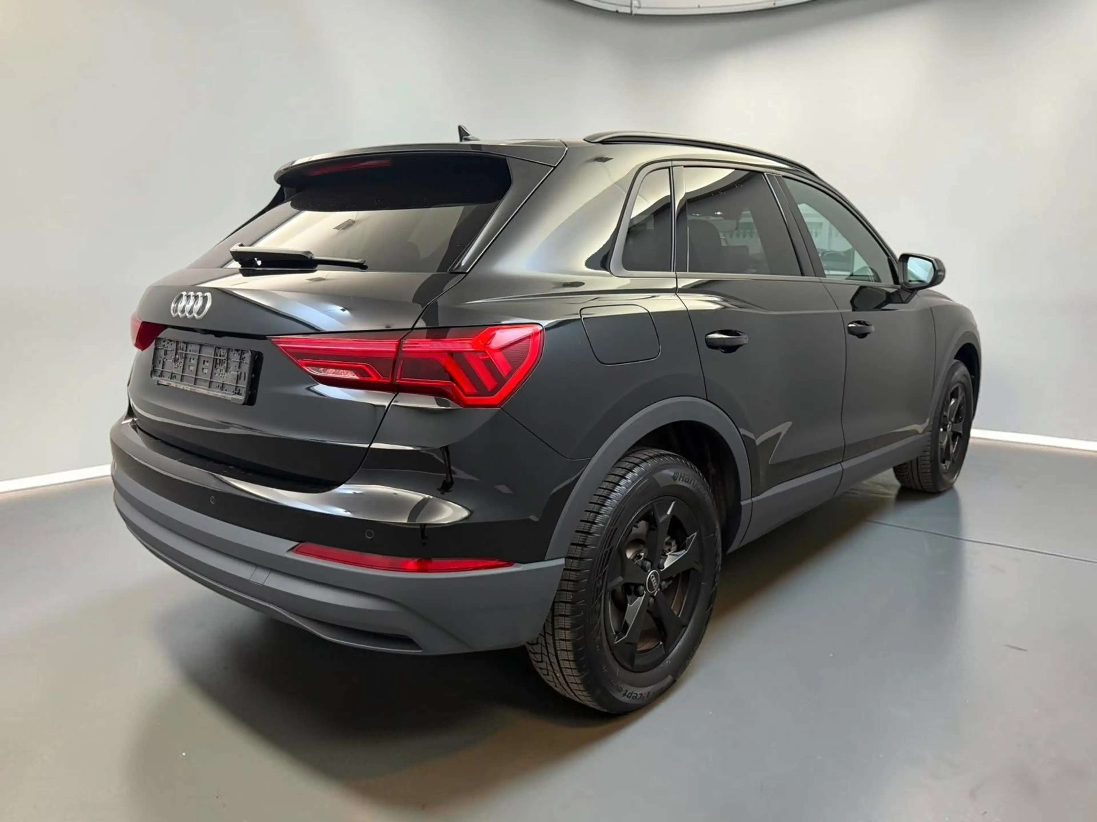 Audi Q3 45 TFSI e S-Line*AHK*MOD 2024*ACC*KAMERA — photo 7