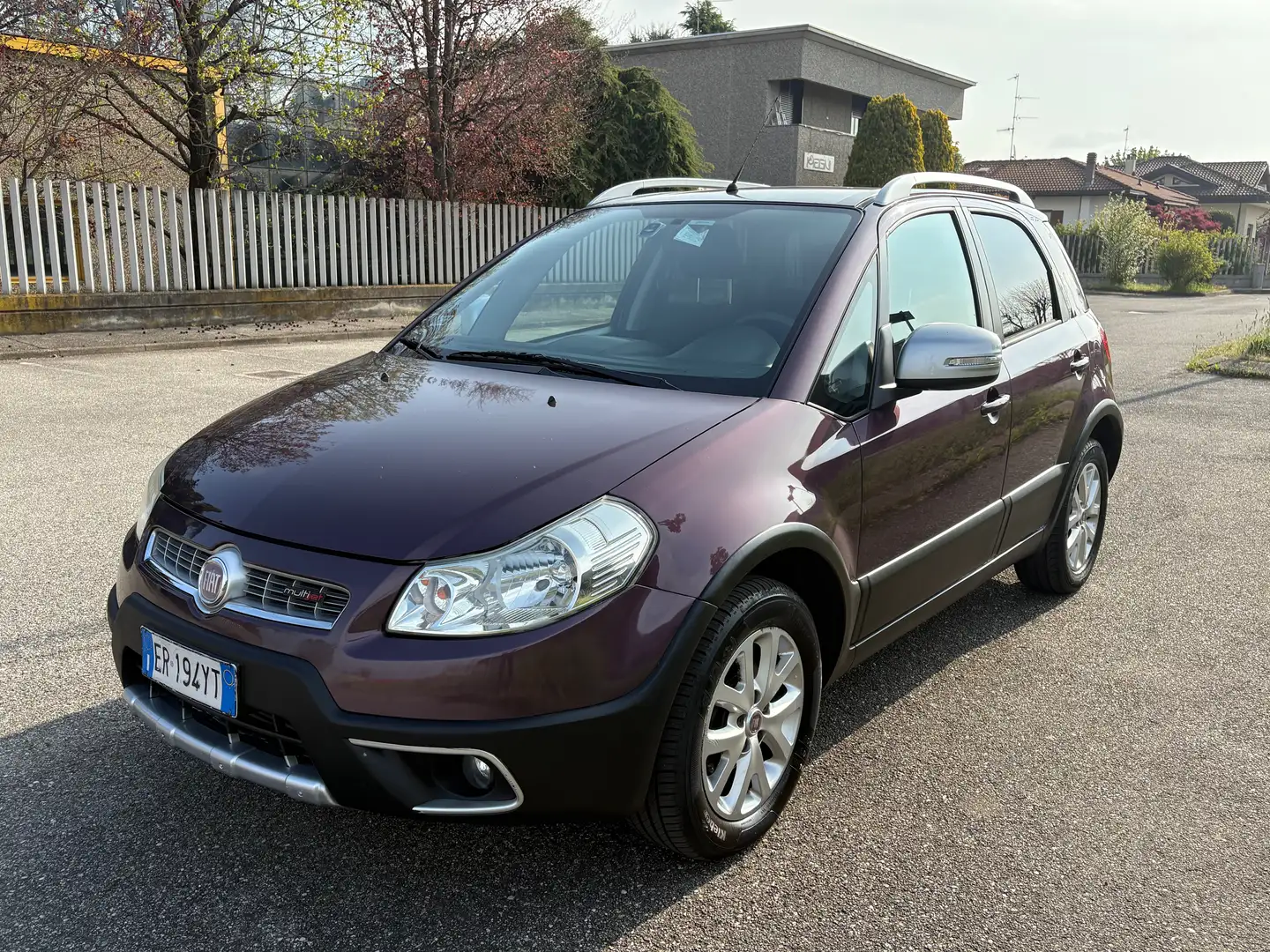 Fiat Sedici Sedici 2.0 mjt Experience 4x4 135cv Burdeos - 1