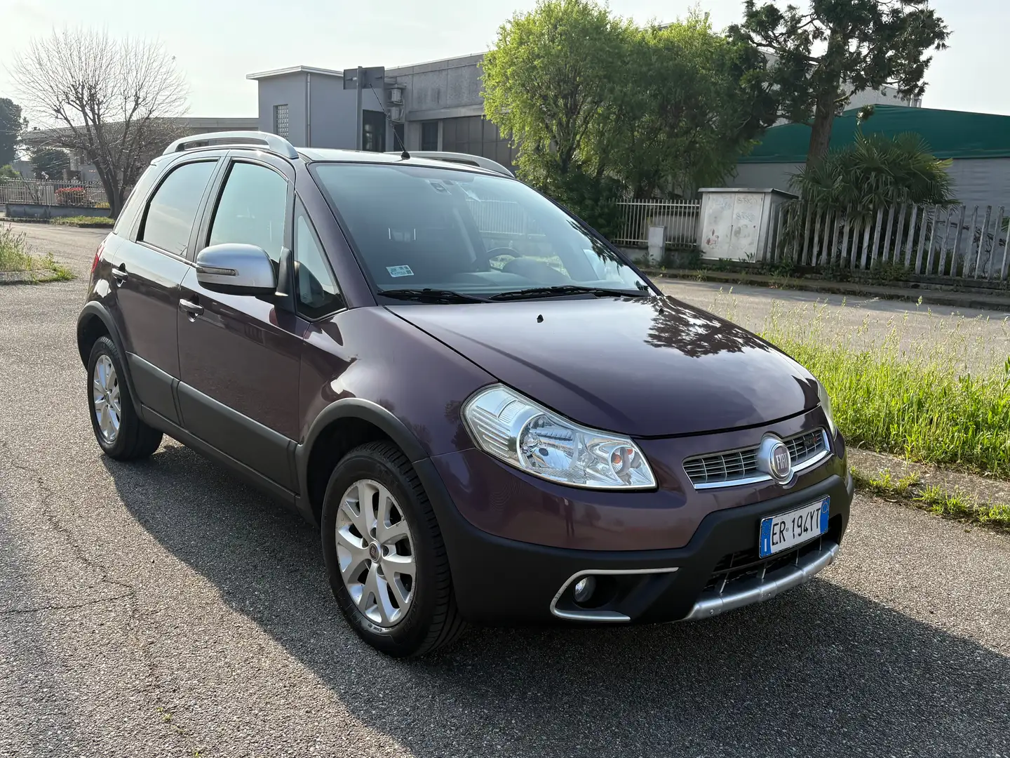 Fiat Sedici Sedici 2.0 mjt Experience 4x4 135cv Burdeos - 2