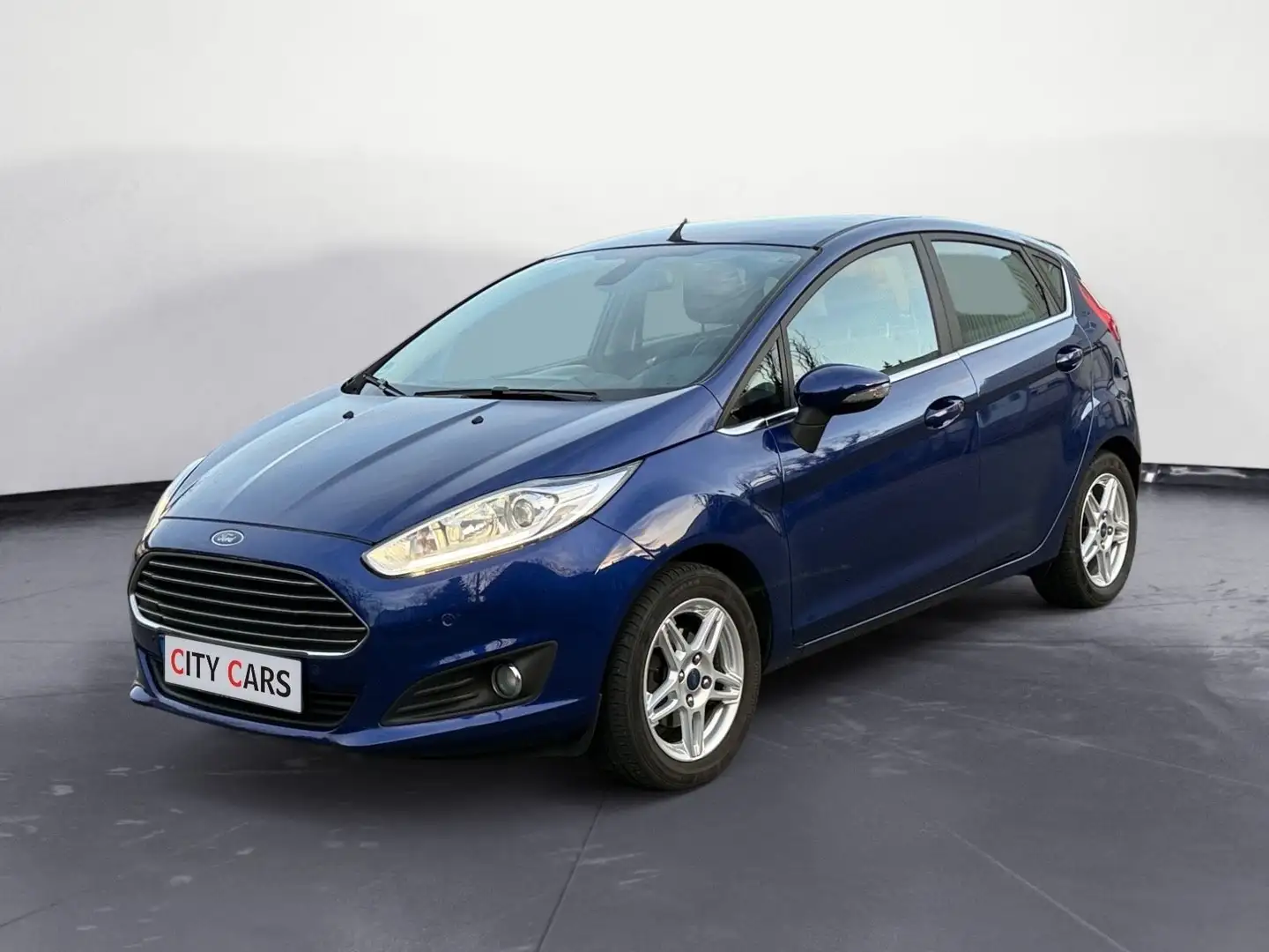 Ford Fiesta Titanium Bleu - 1