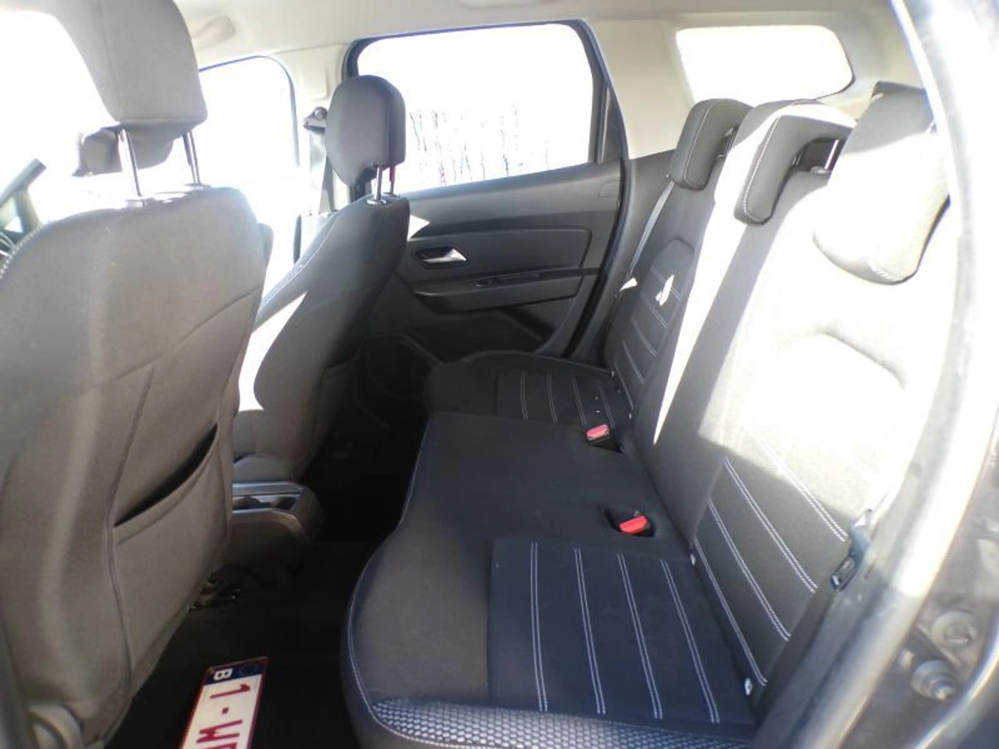 Dacia Duster 1.3 130cv Gris 05/19 Airco GPS Camera Cruise — photo 8