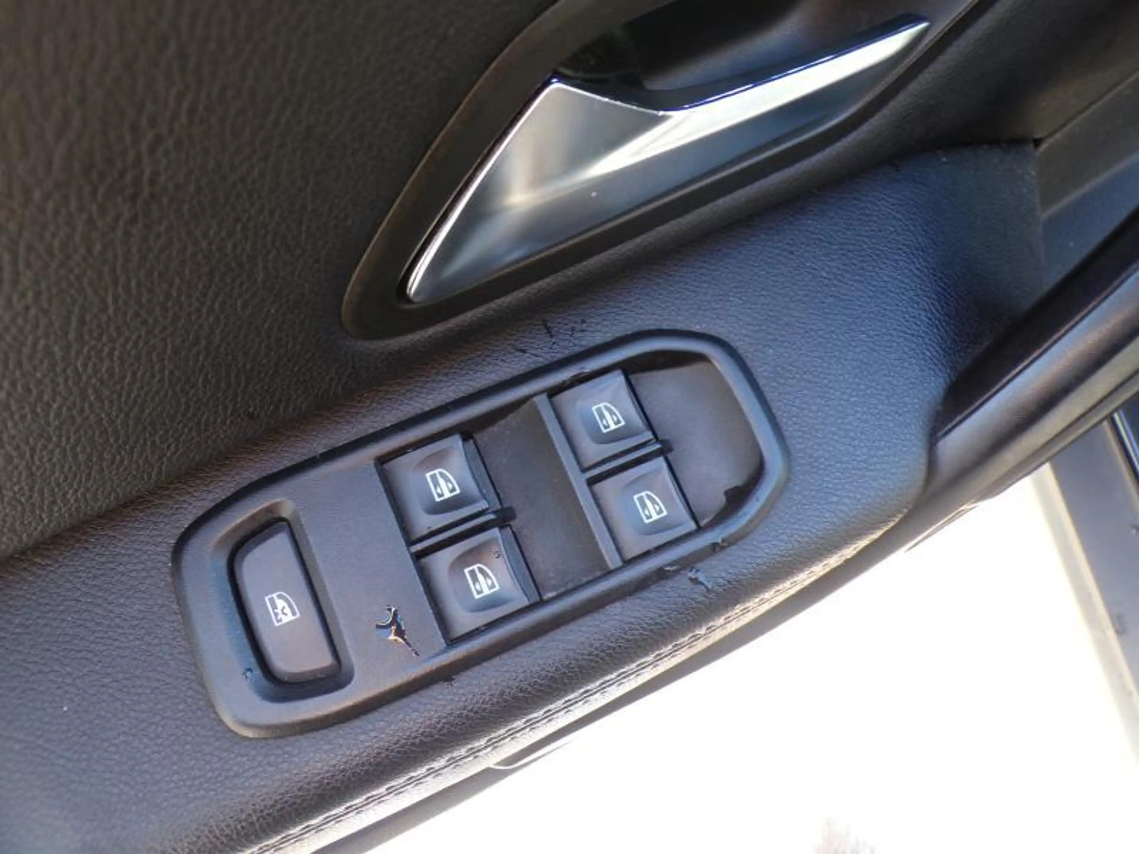 Dacia Duster 1.3 130cv Gris 05/19 Airco GPS Camera Cruise — photo 9