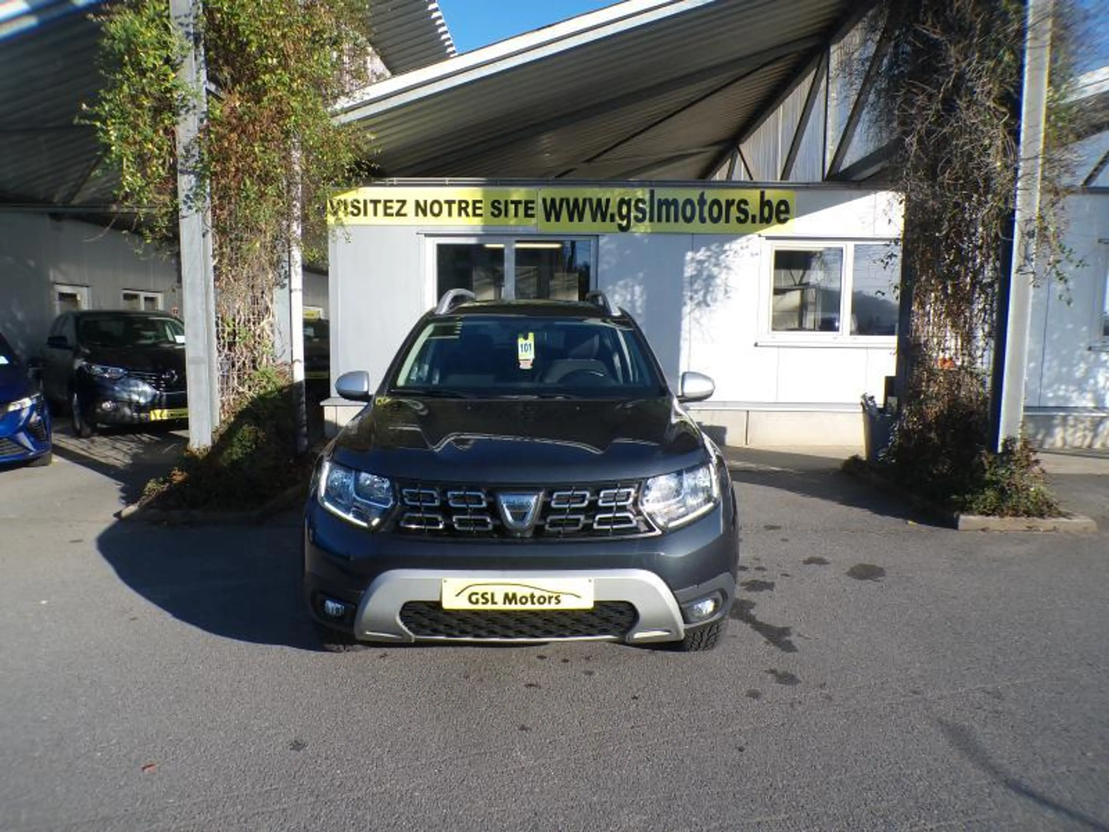 Dacia Duster 1.3 130cv Gris 05/19 Airco GPS Camera Cruise — photo 2