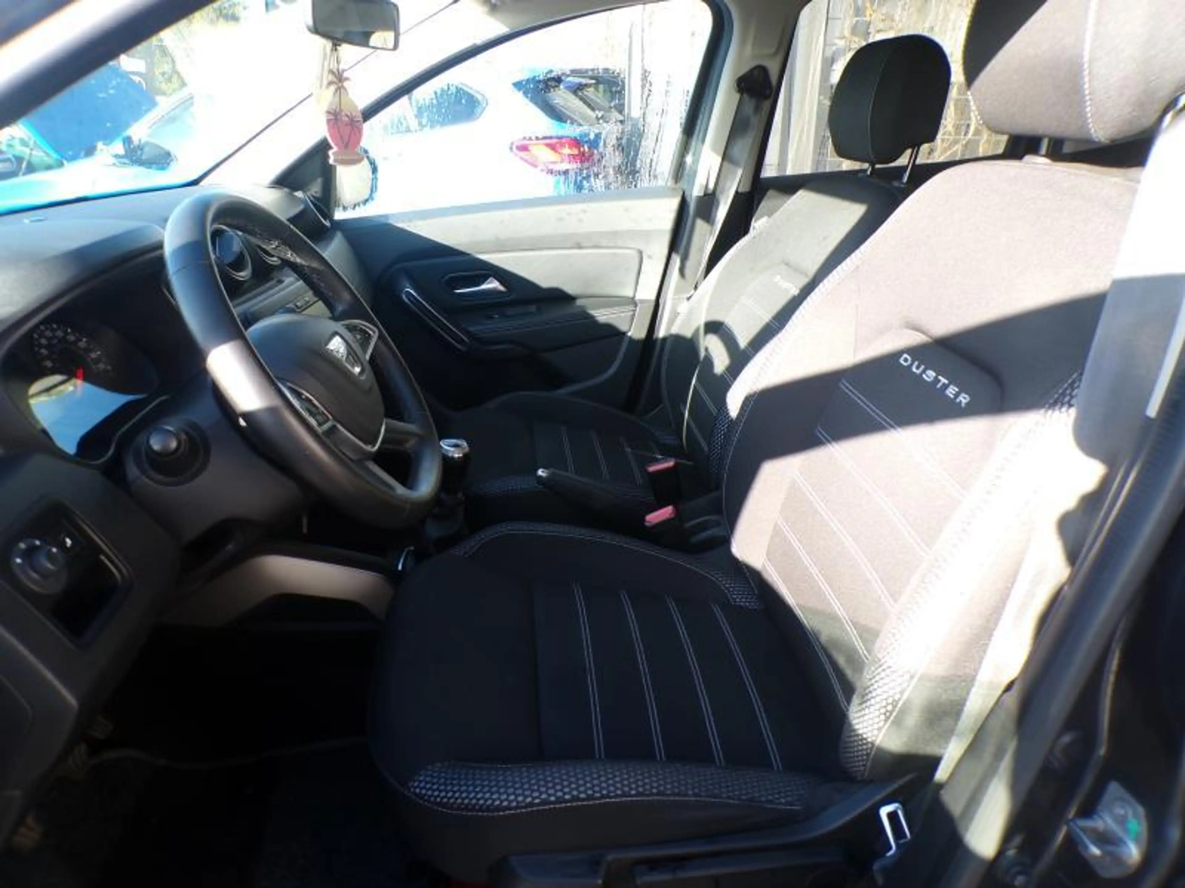 Dacia Duster 1.3 130cv Gris 05/19 Airco GPS Camera Cruise — photo 7