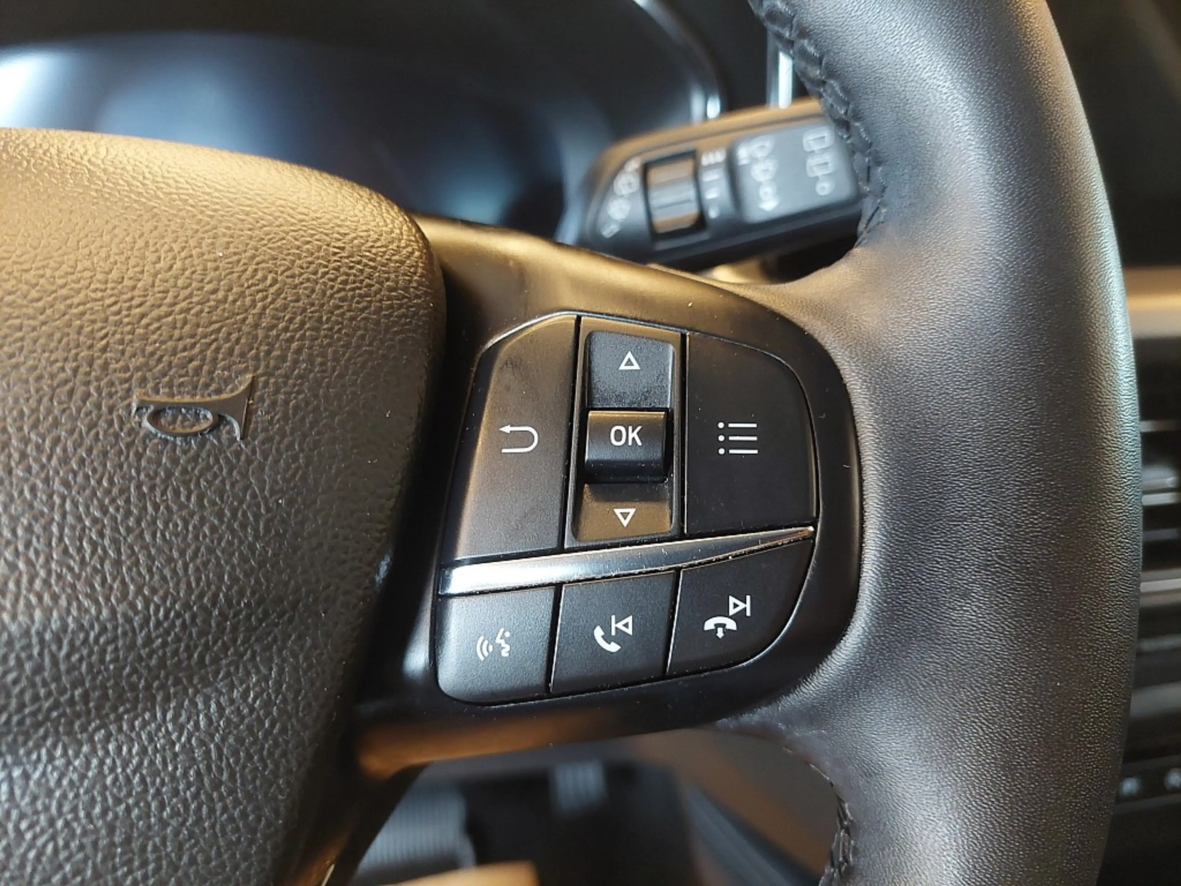 Ford Focus Turnier 1,5 EcoBlue Titanium X Aut. — photo 13