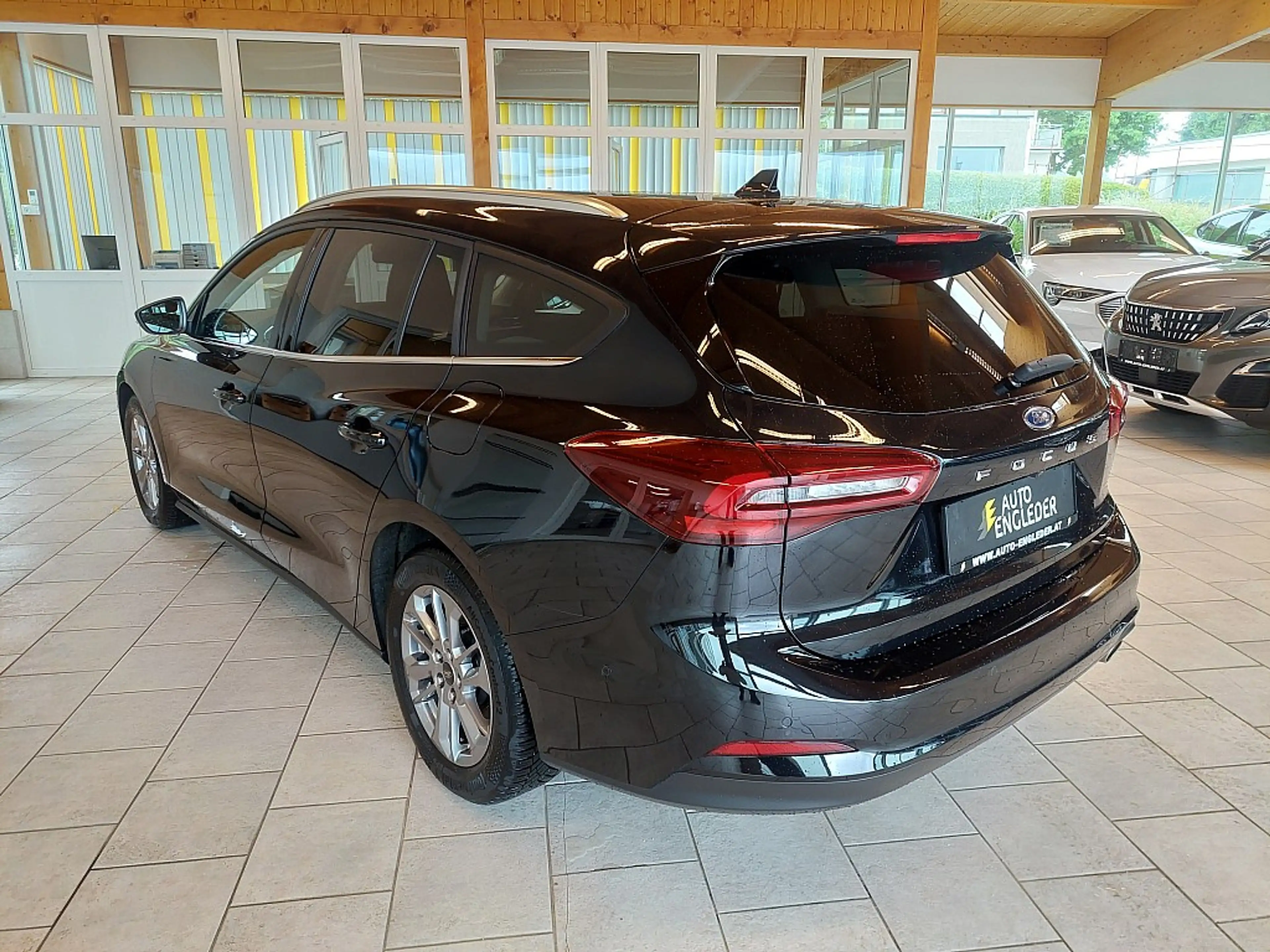 Ford Focus Turnier 1,5 EcoBlue Titanium X Aut. — photo 7