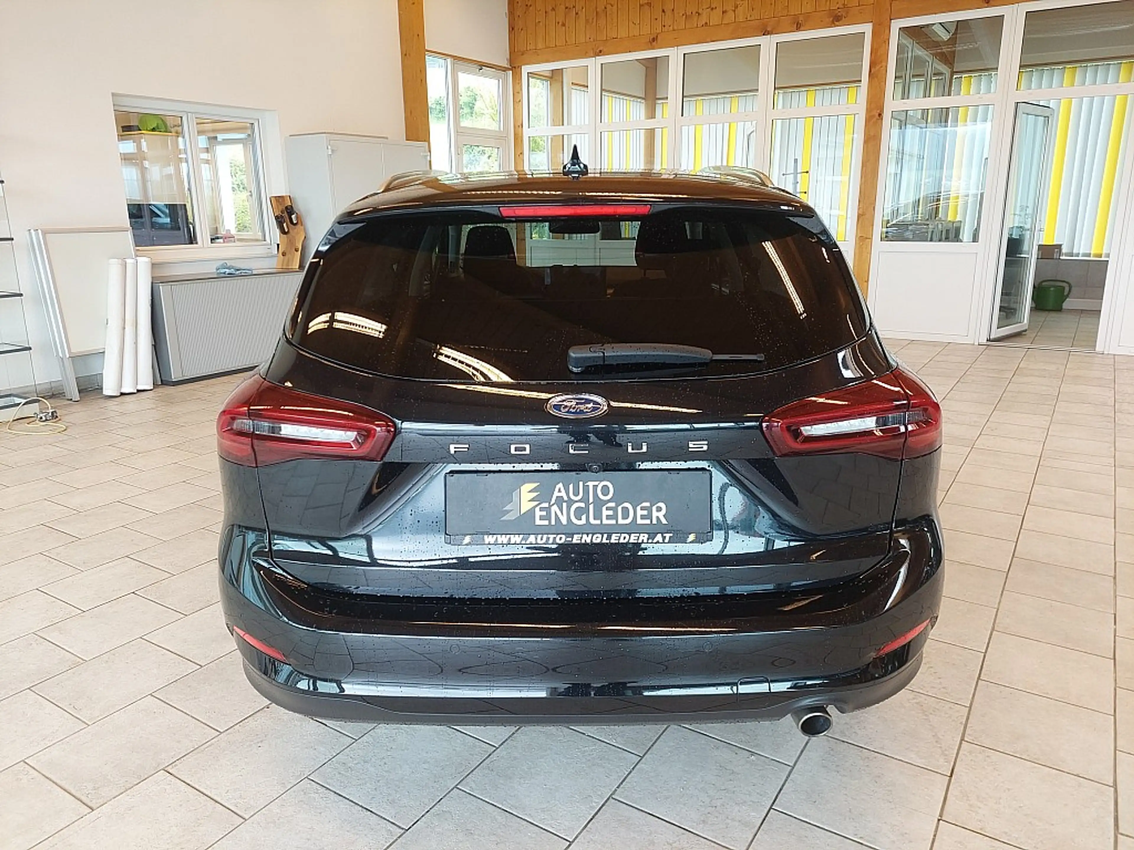 Ford Focus Turnier 1,5 EcoBlue Titanium X Aut. — photo 6