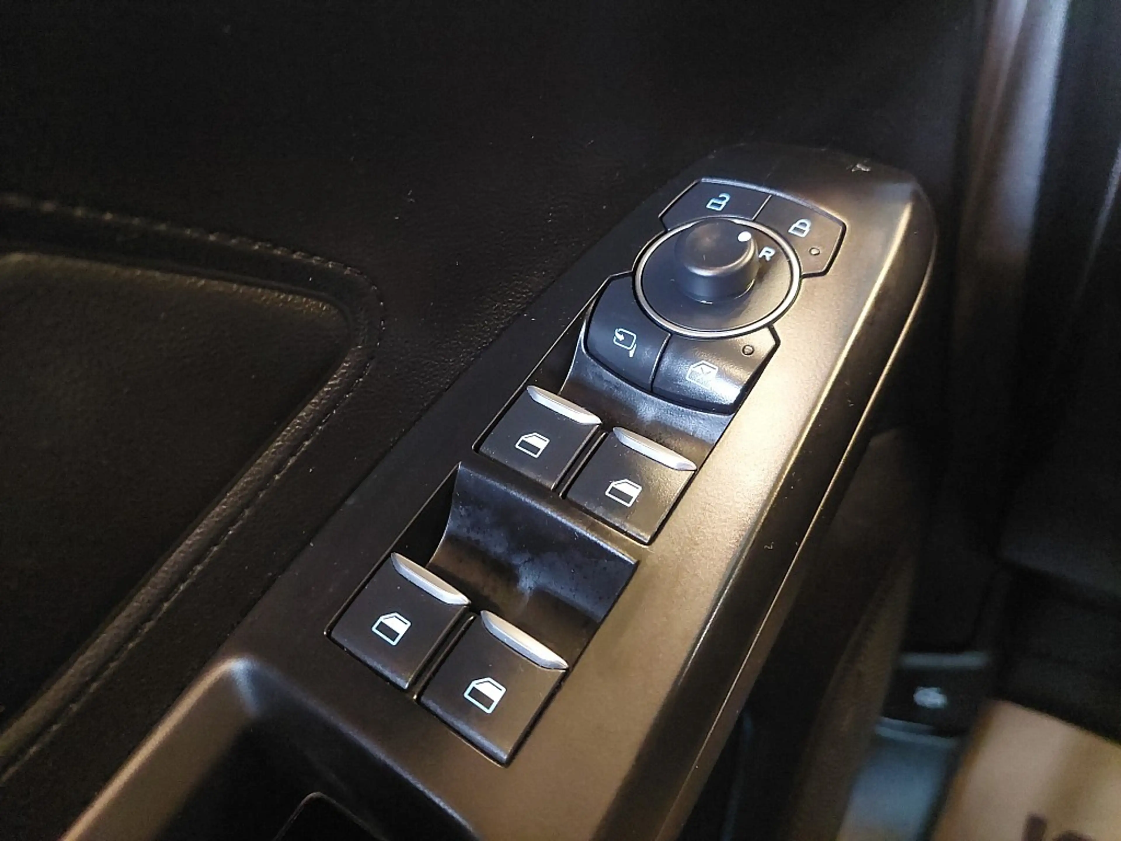 Ford Focus Turnier 1,5 EcoBlue Titanium X Aut. — photo 15