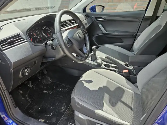 Seat Ibiza view 8
