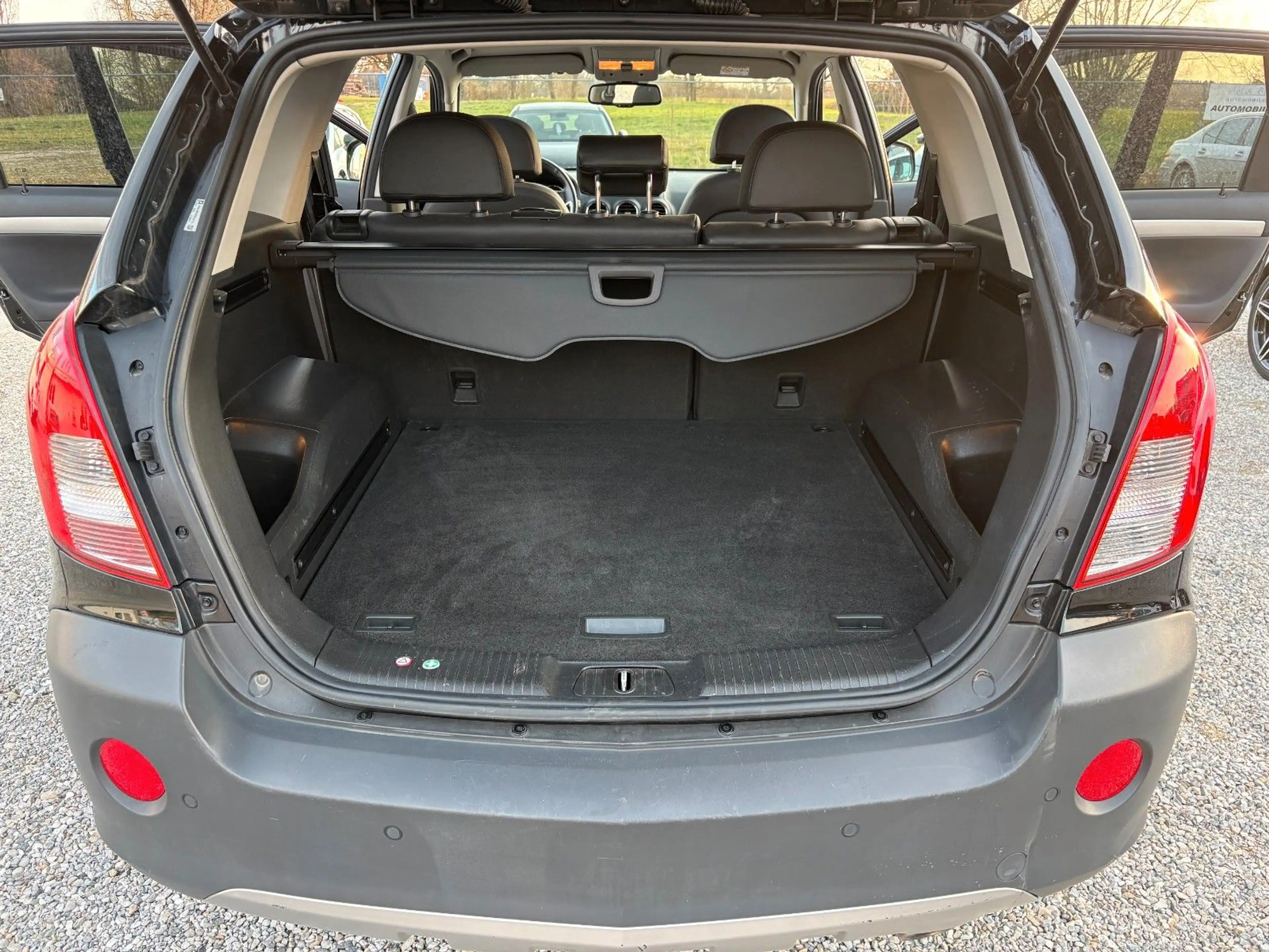 Opel Antara 2,0 CDTI *Leder*Navi*Schiebedach*42500 KM — photo 17