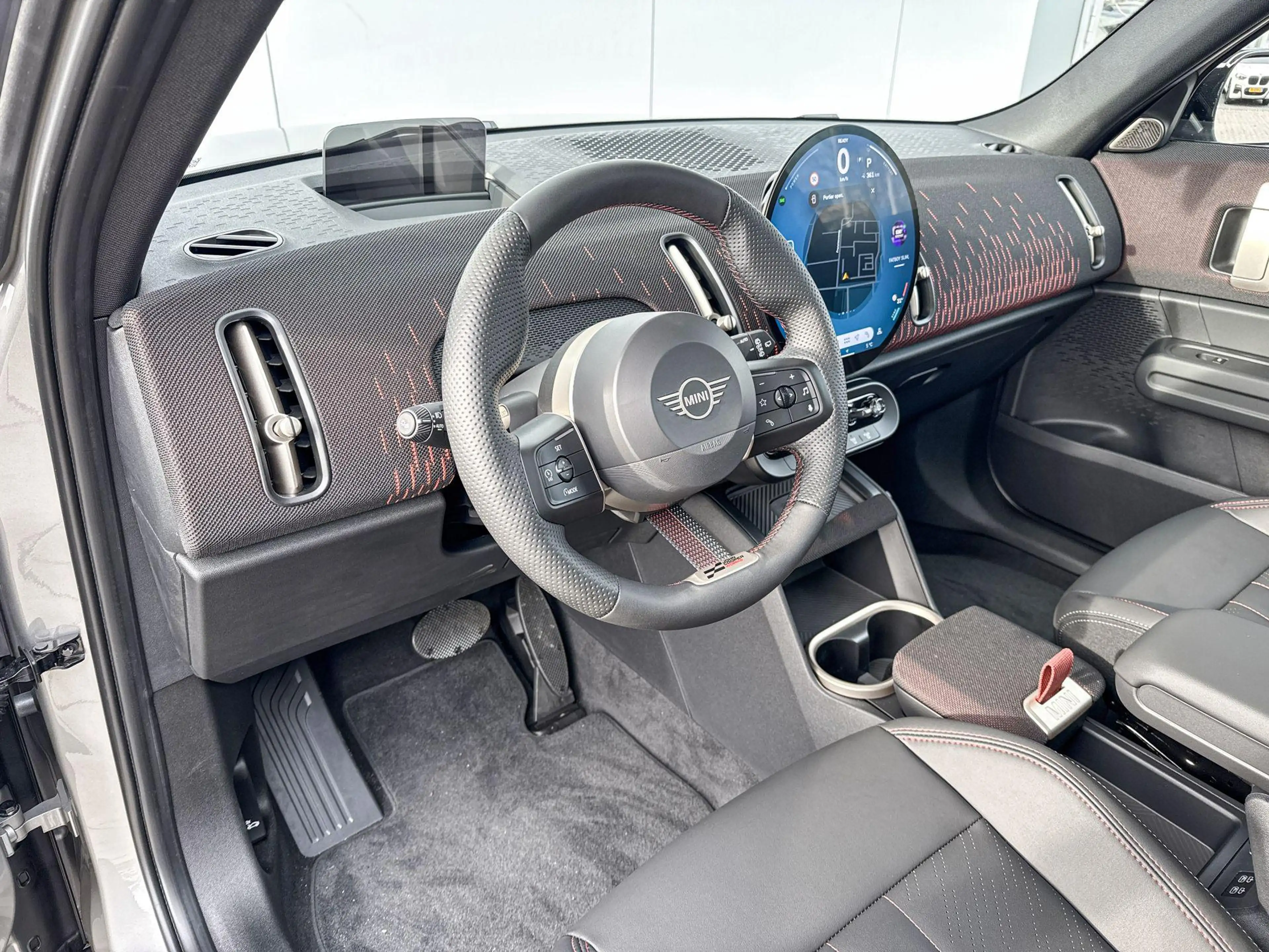 MINI John Cooper Works Countryman Electric E L 66.5 kWh — photo 5