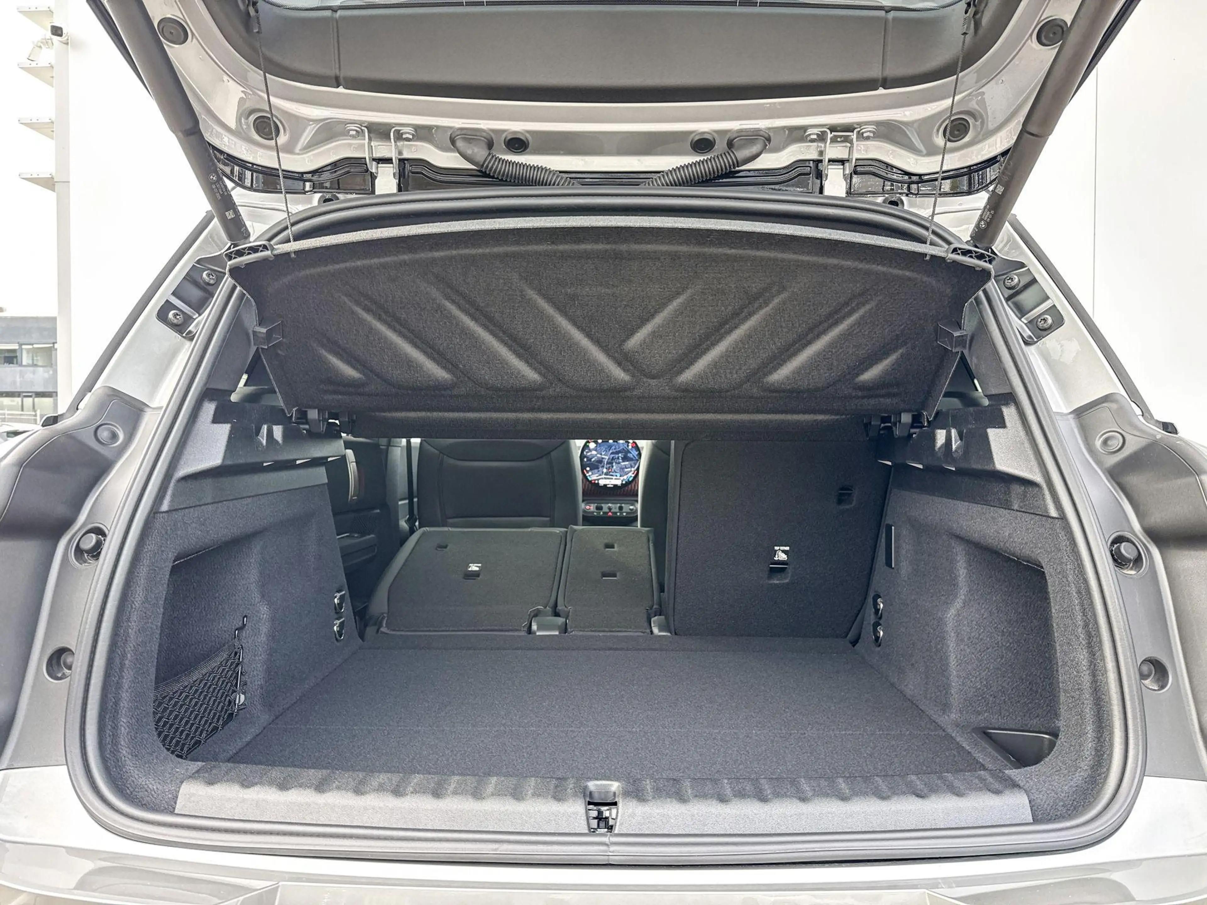 MINI John Cooper Works Countryman Electric E L 66.5 kWh — photo 11