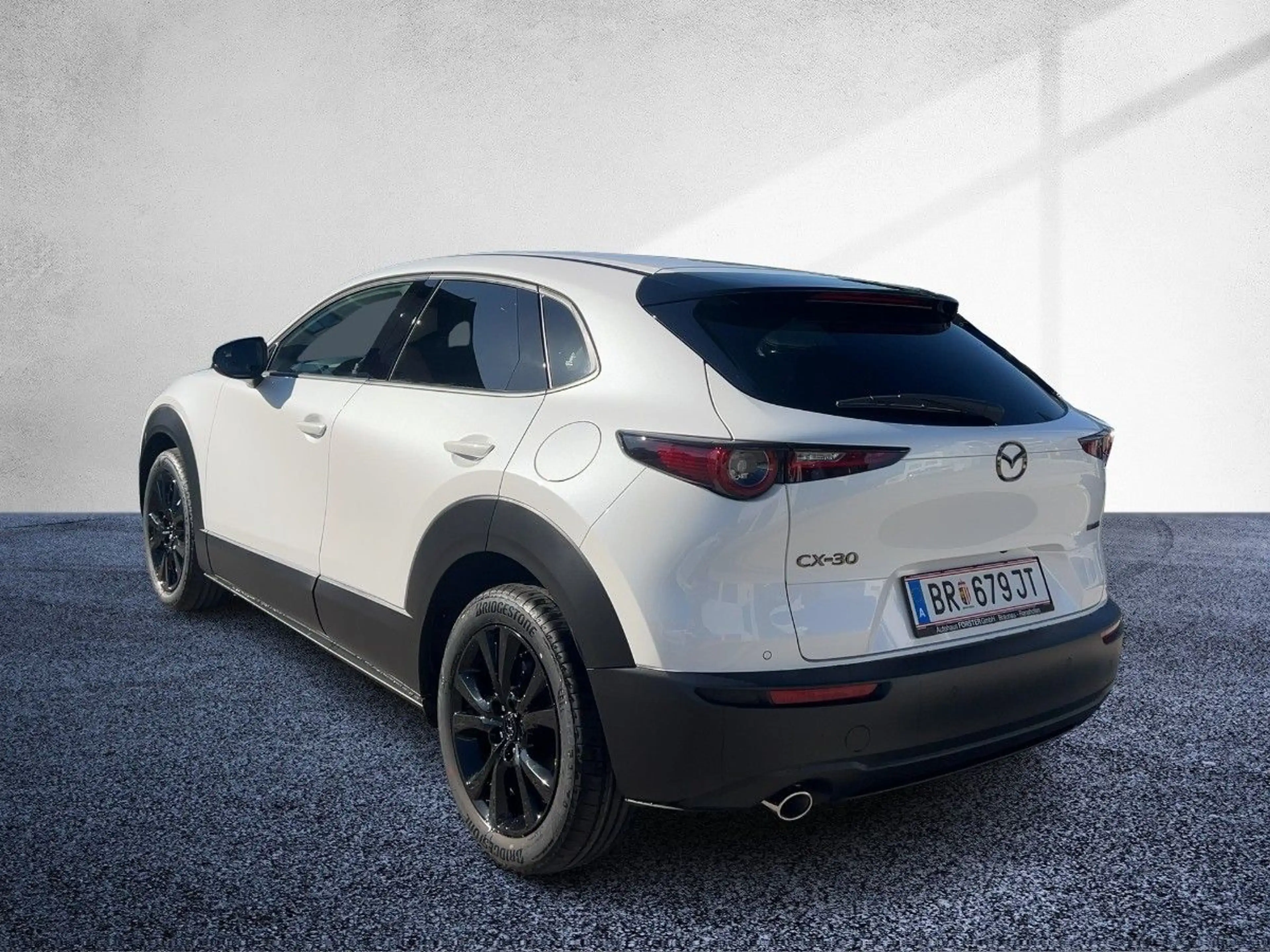 Mazda CX-30 G140 6MT 2WD HOMURA Carplay, RFK, SHZ Navi — photo 3