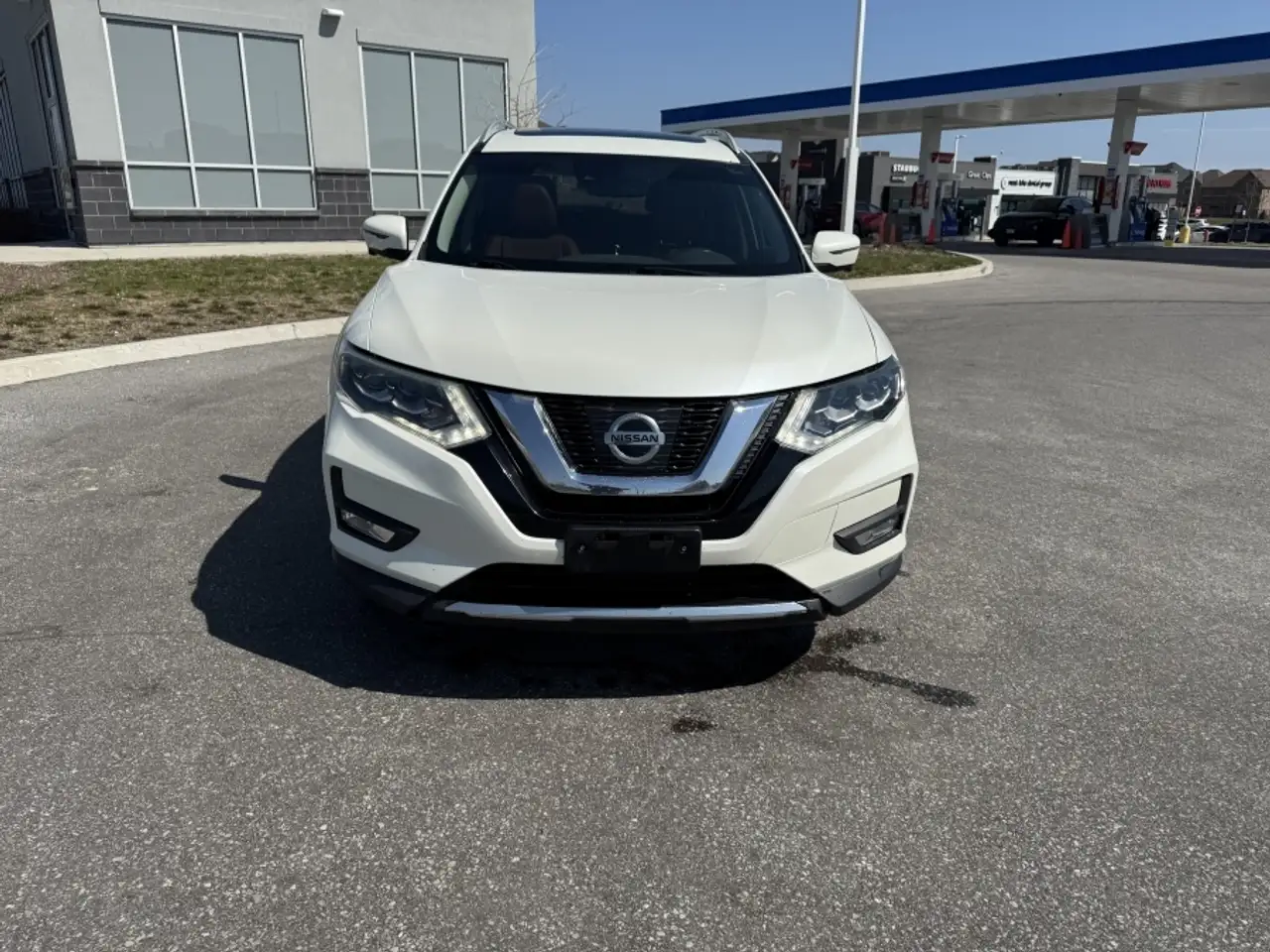 Nissan Rogue снимка Nissan Rogue