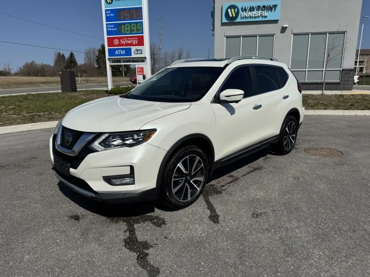 Nissan Rogue снимка Nissan Rogue