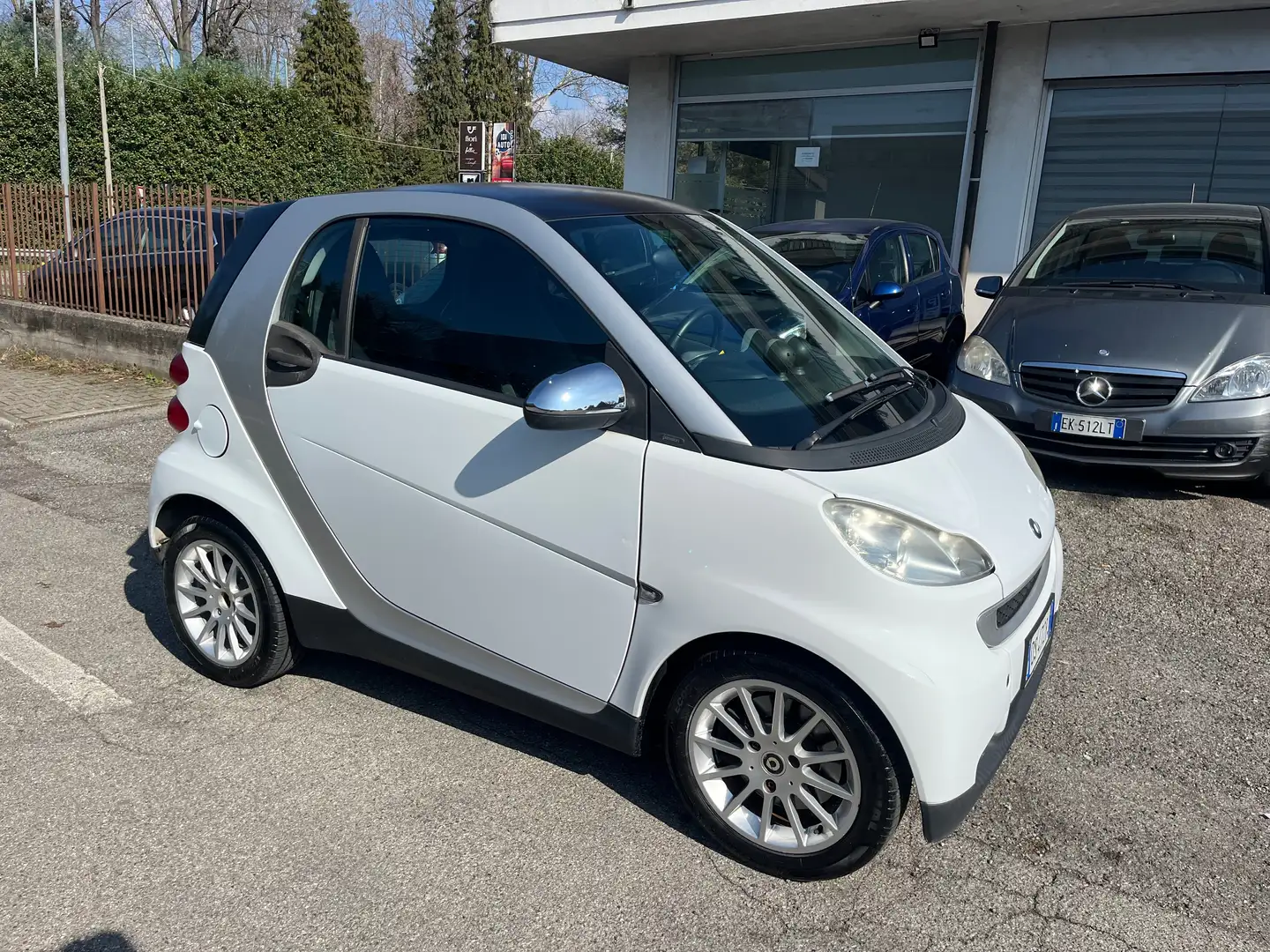 smart forTwo 1.0 benzina/84CV/nropatentato/Euro4/unico prop. Wit - 2
