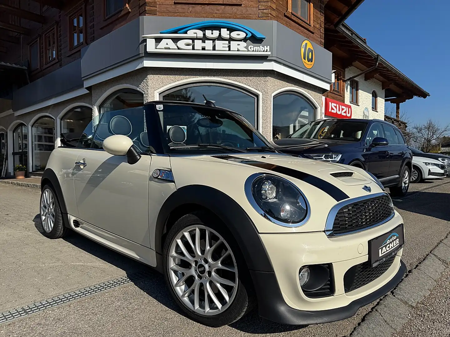 MINI Cooper S Cabrio 1,6 Weiß - 1
