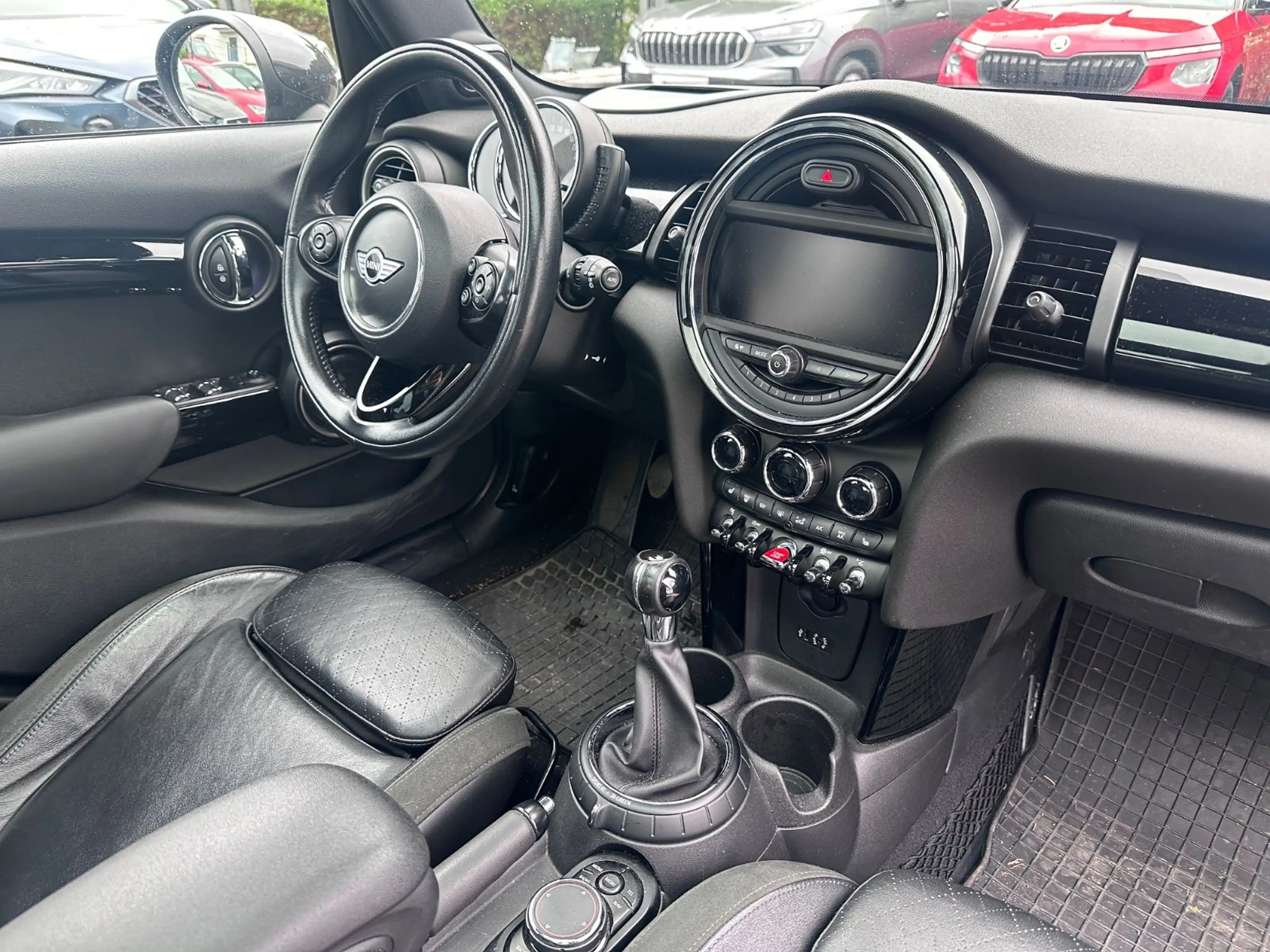 MINI Cooper SD COOPER SD Mini 5-Türer Pano LED Head-Up Voll — photo 8