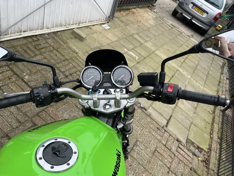 Kawasaki ZR - 7 - foto 5