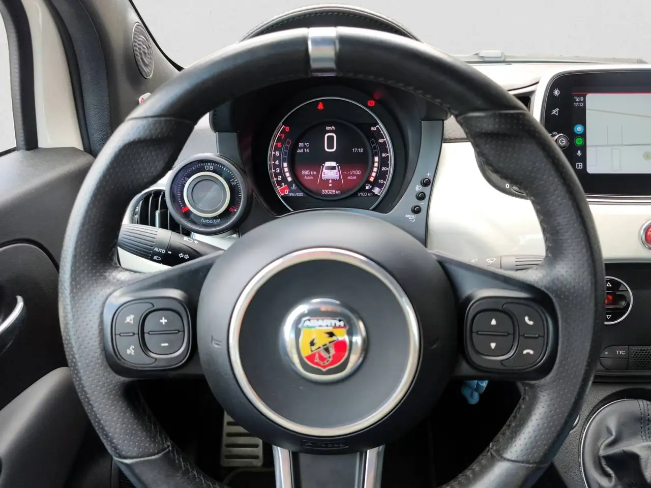 Abarth 595 2021 — фото 14