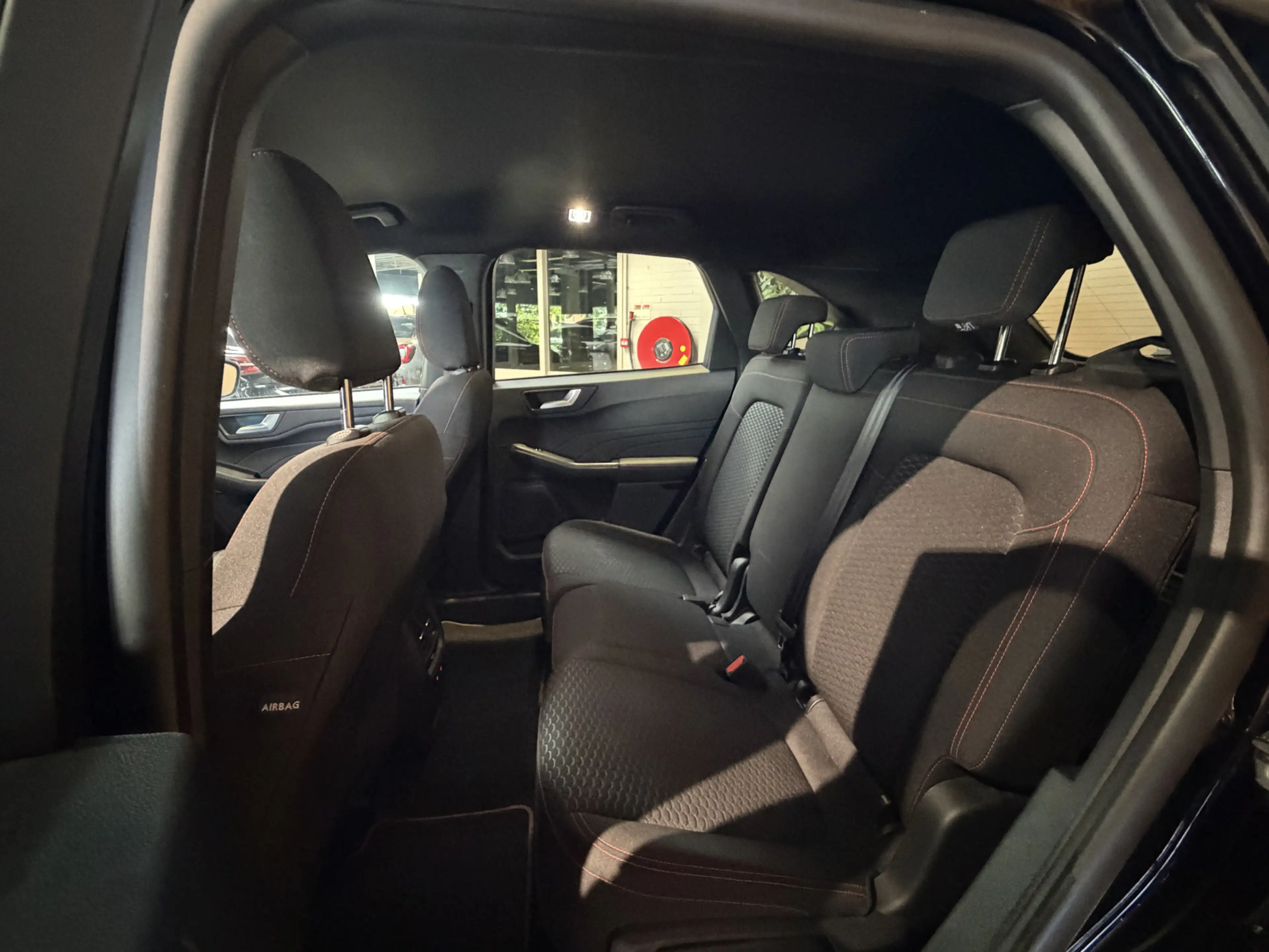 Ford Kuga 2.5 PHEV ST-Line X STOEL EN STUUR VERWARMING — photo 16