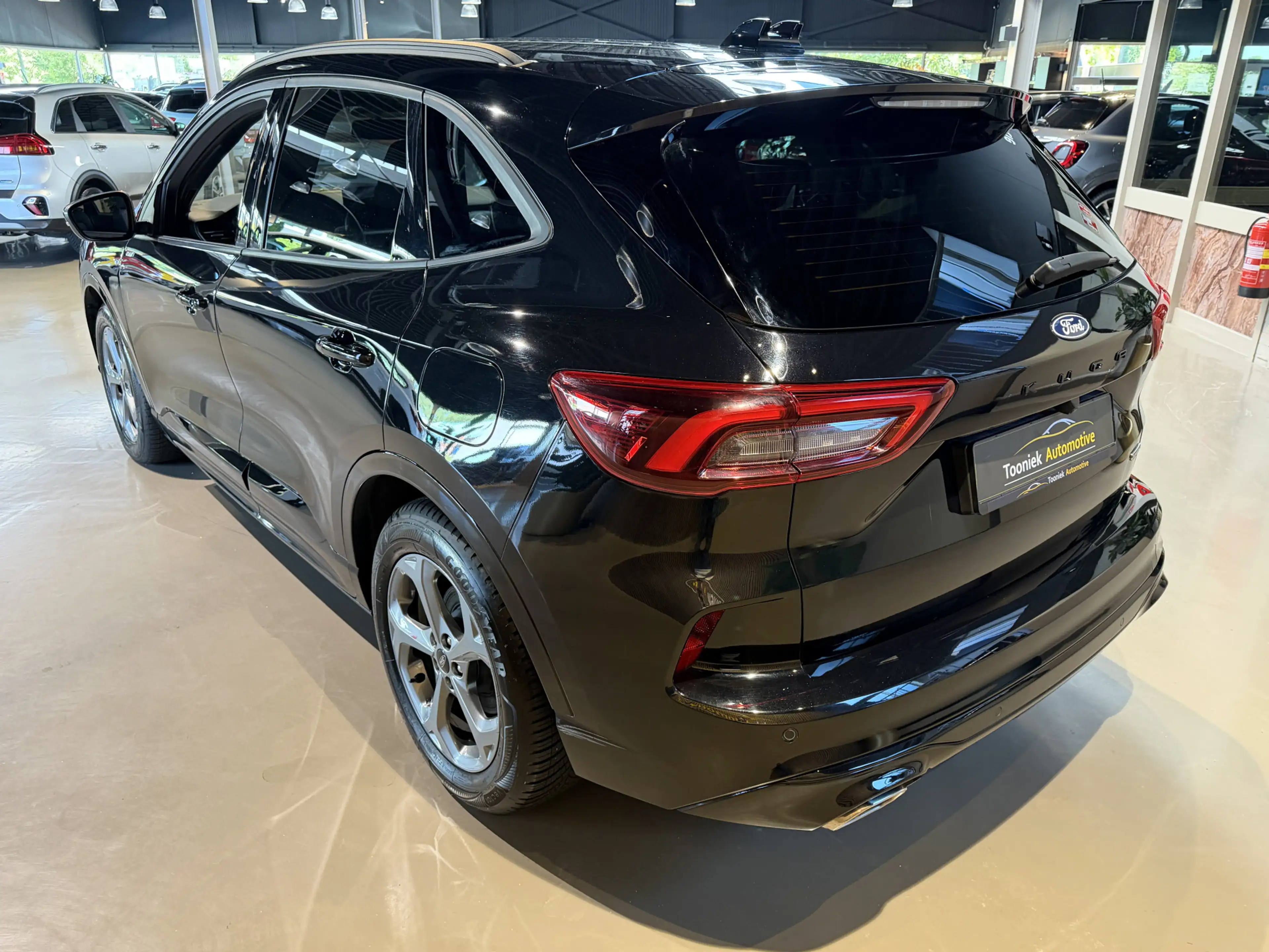 Ford Kuga 2.5 PHEV ST-Line X STOEL EN STUUR VERWARMING — photo 5