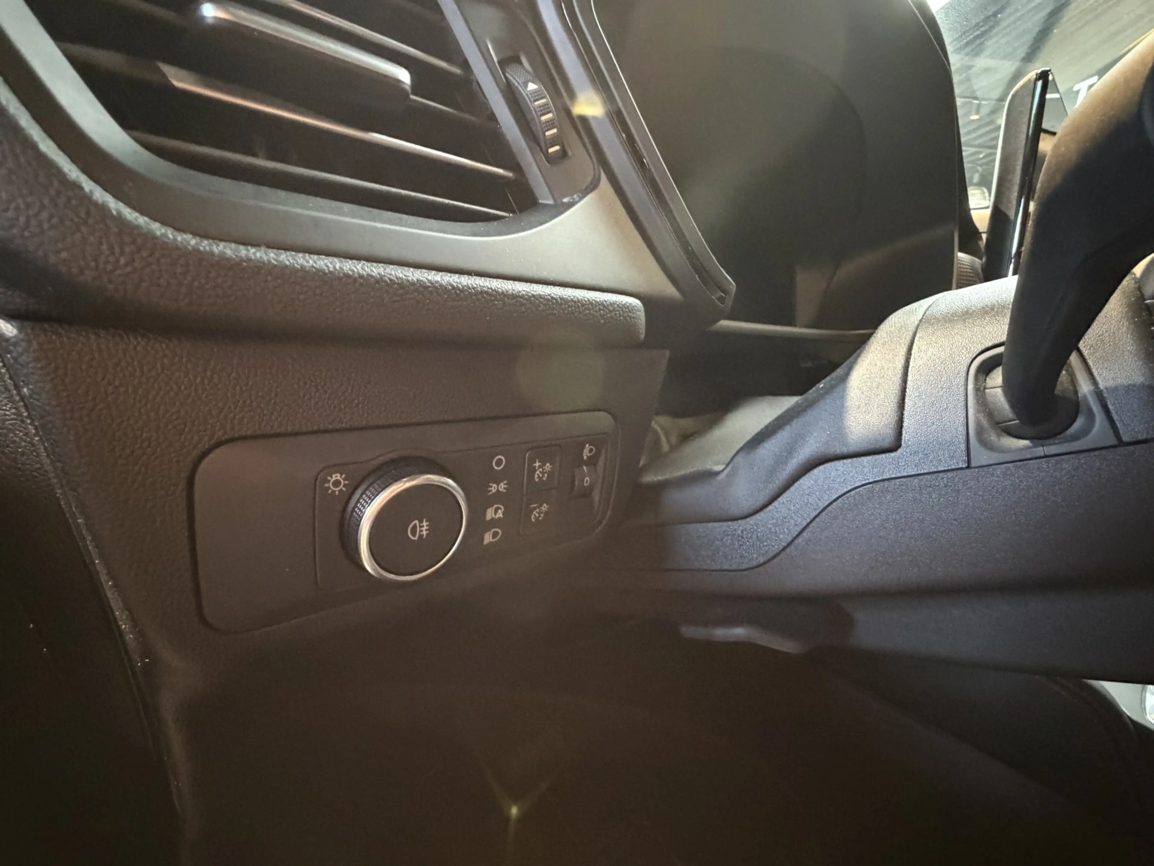 Ford Kuga 2.5 PHEV ST-Line X STOEL EN STUUR VERWARMING — photo 14