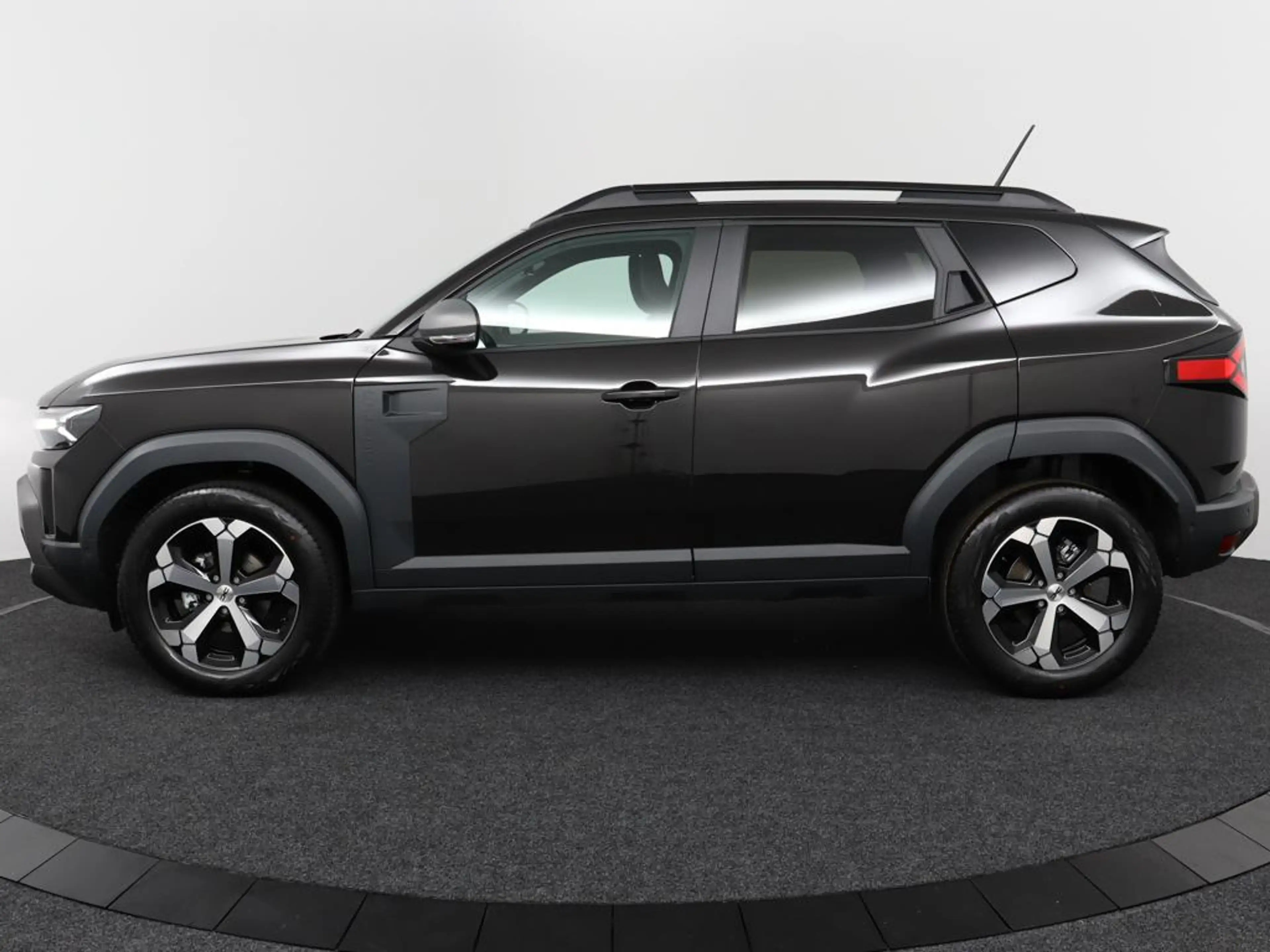 Dacia Duster journey hybrid 140 | pack assist | — photo 3