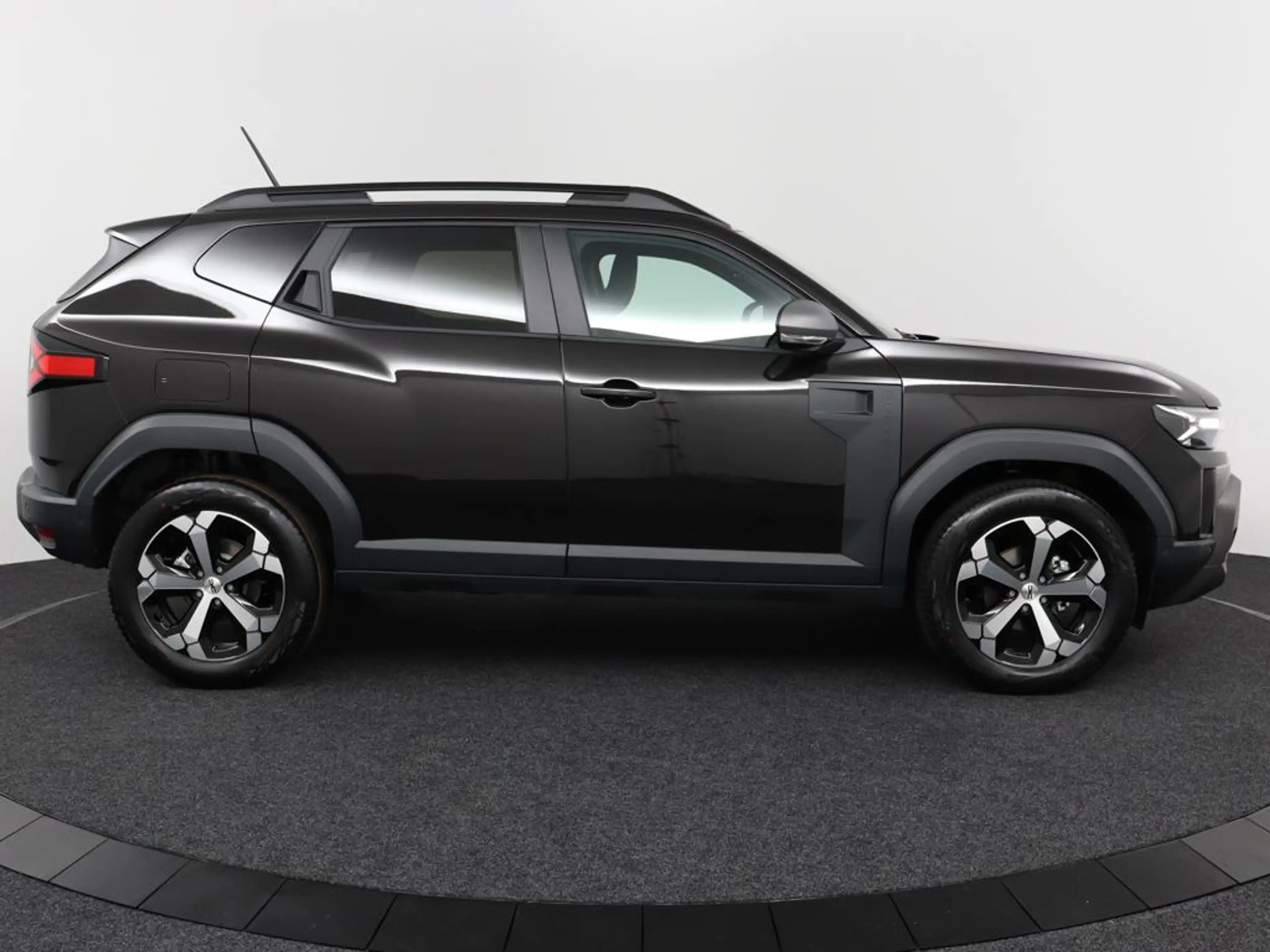 Dacia Duster journey hybrid 140 | pack assist | — photo 10