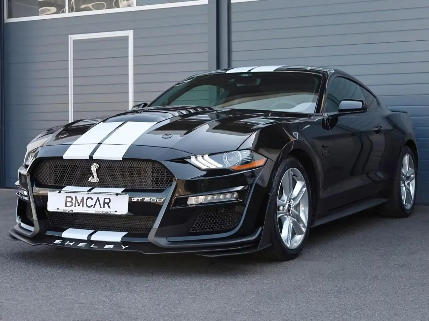 Ford Mustang Mustang Fastback 5.0 ti-vct V8 GT 450cv Zwart - 1