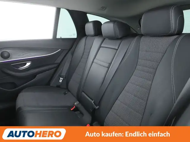 Mercedes-Benz E-Class view 14
