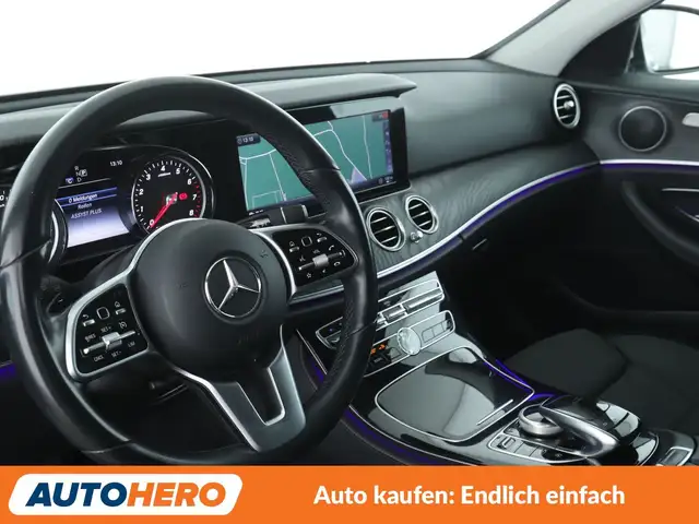 Mercedes-Benz E-Class view 11