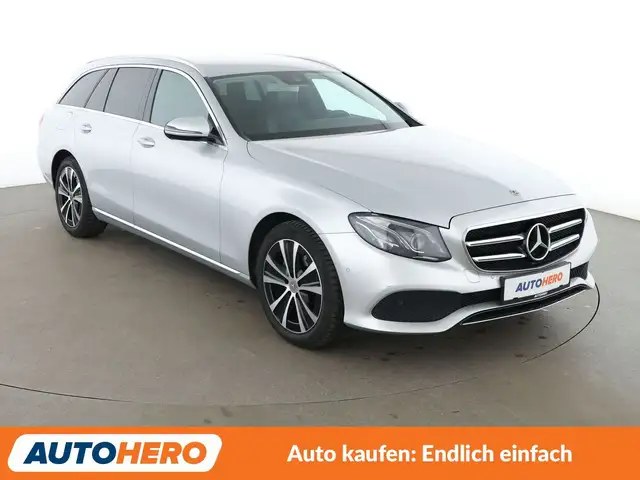 Mercedes-Benz E-Class view 8