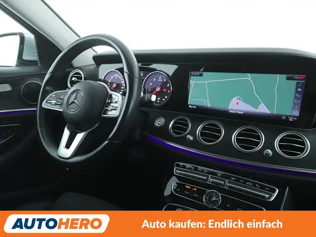 Mercedes-Benz E-Class view 13