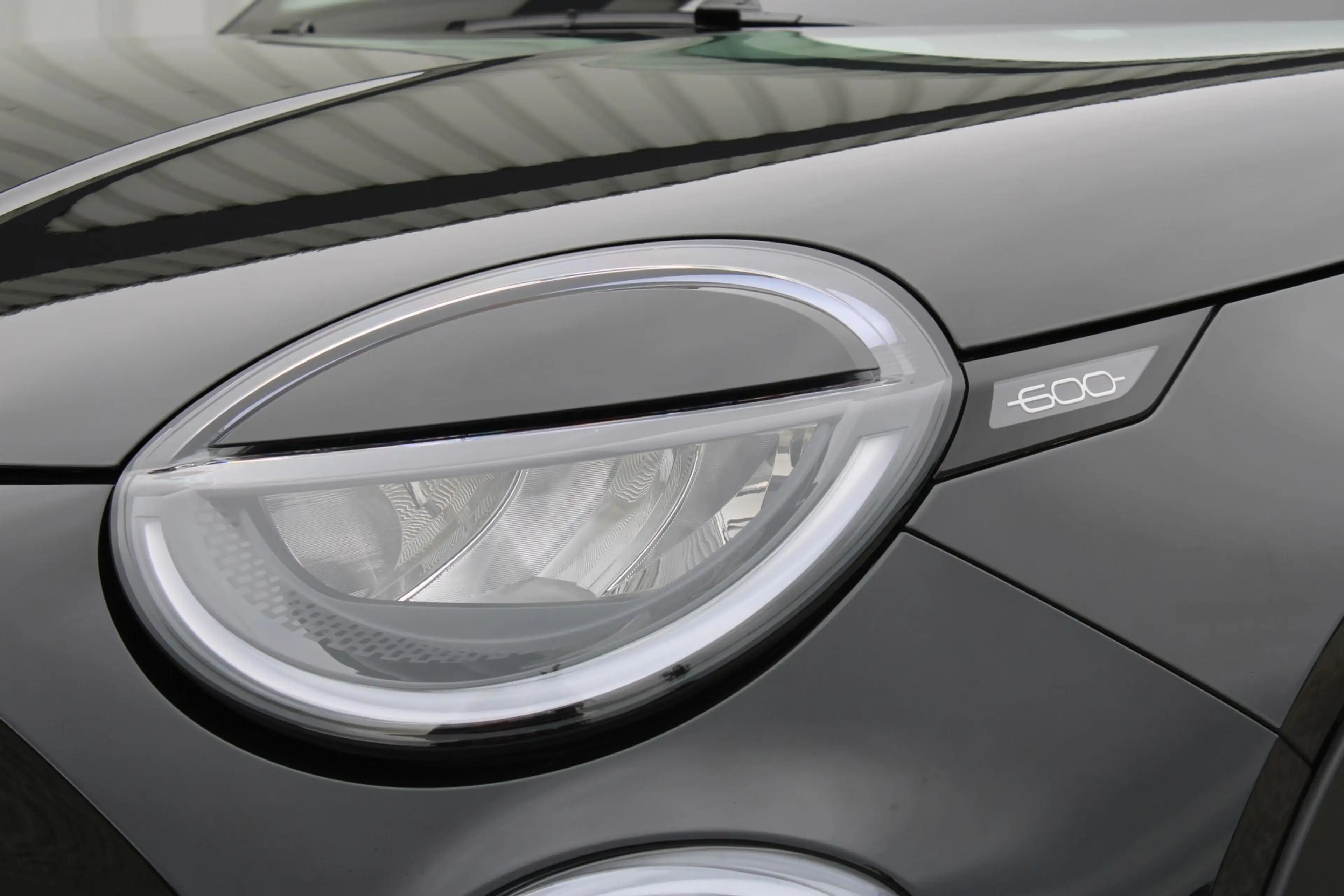Fiat 600 1.2 Hybrid Urban | Incl. 12 maanden garantie | Cru — photo 6
