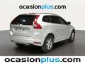 Volvo XC60 D4 Momentum Aut. 190 Plateado - thumbnail 4