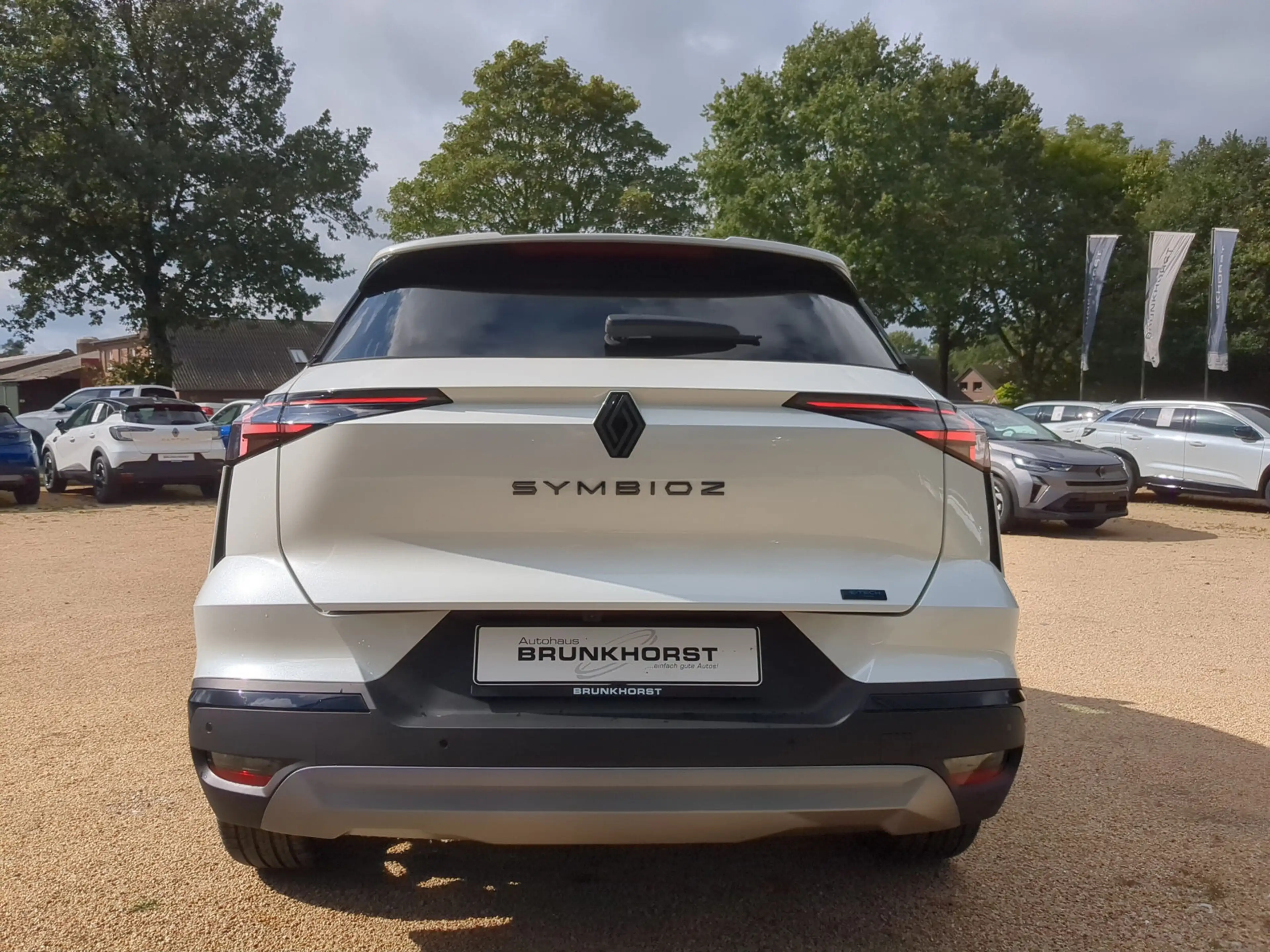Renault Symbioz E-TECH 160 Full Hybrid Esprit Alpine Navi+Pano+SHZ — photo 2