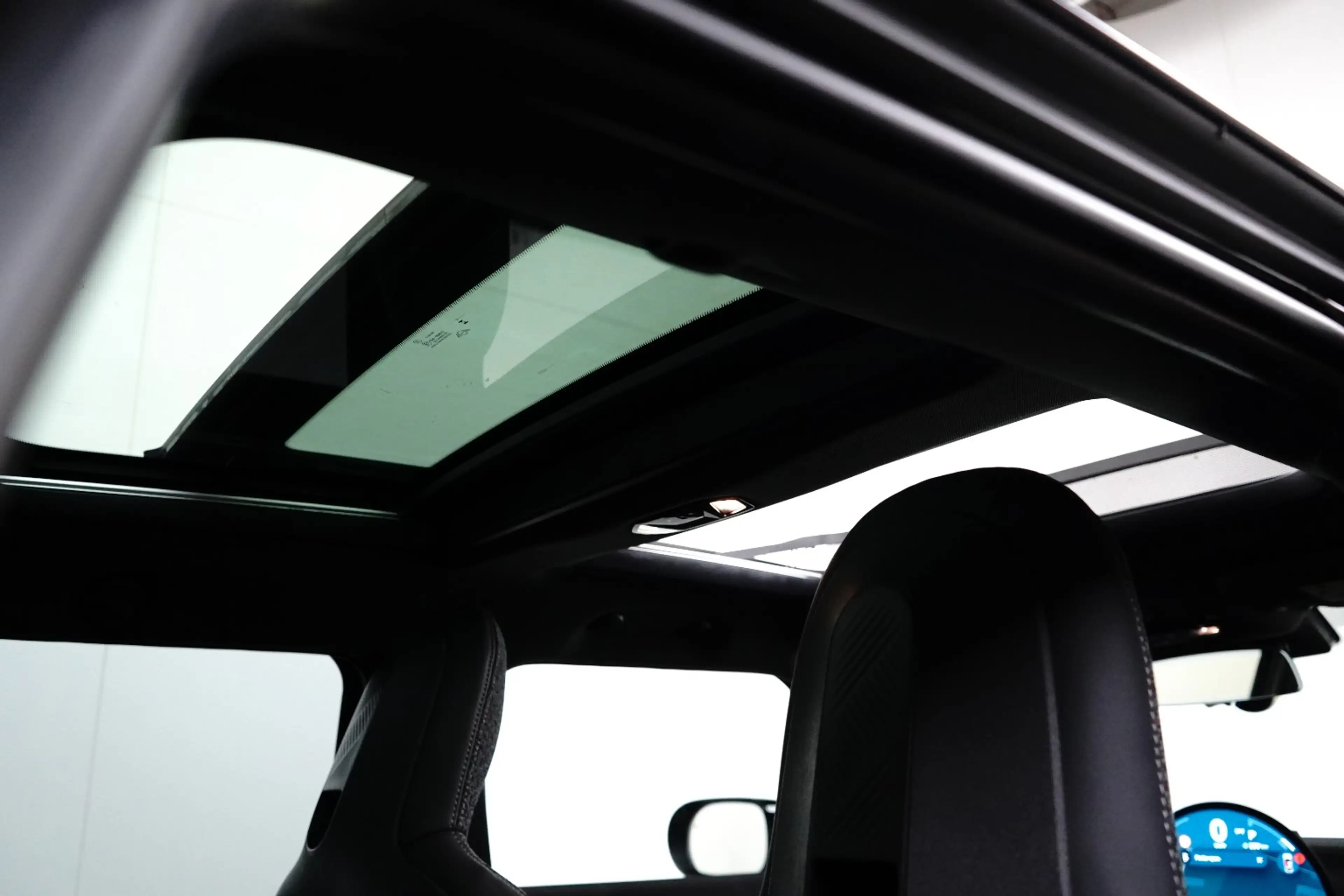 MINI Cooper S 5-Deurs 2.0 John Cooper Works XL 204 pk | Achterui — photo 23