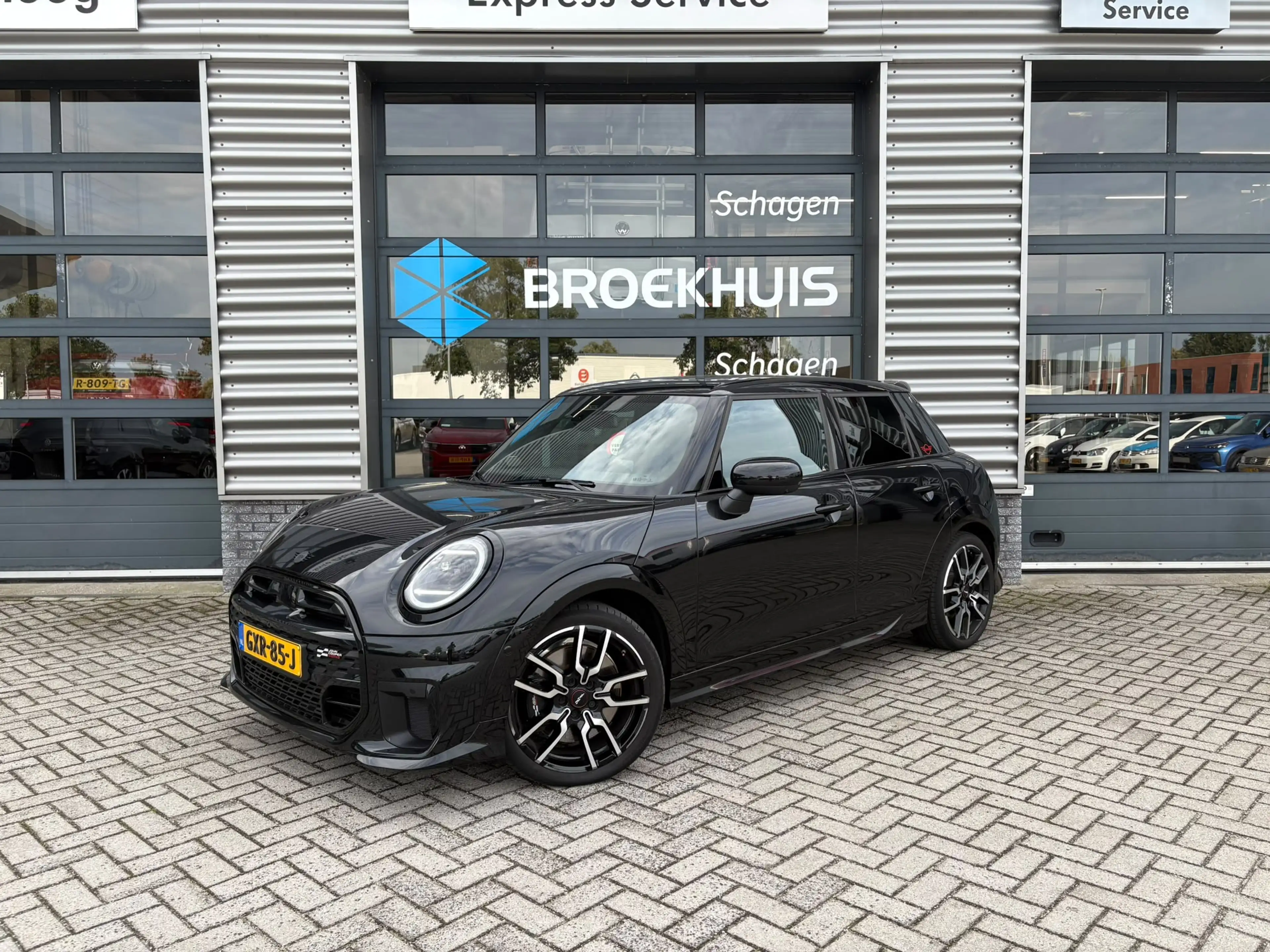 MINI Cooper S 5-Deurs 2.0 John Cooper Works XL 204 pk | Achterui