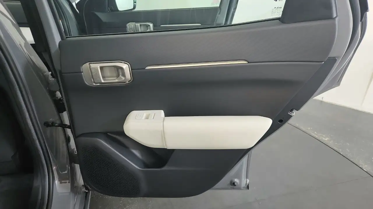 Kia EV4 снимка Kia EV4