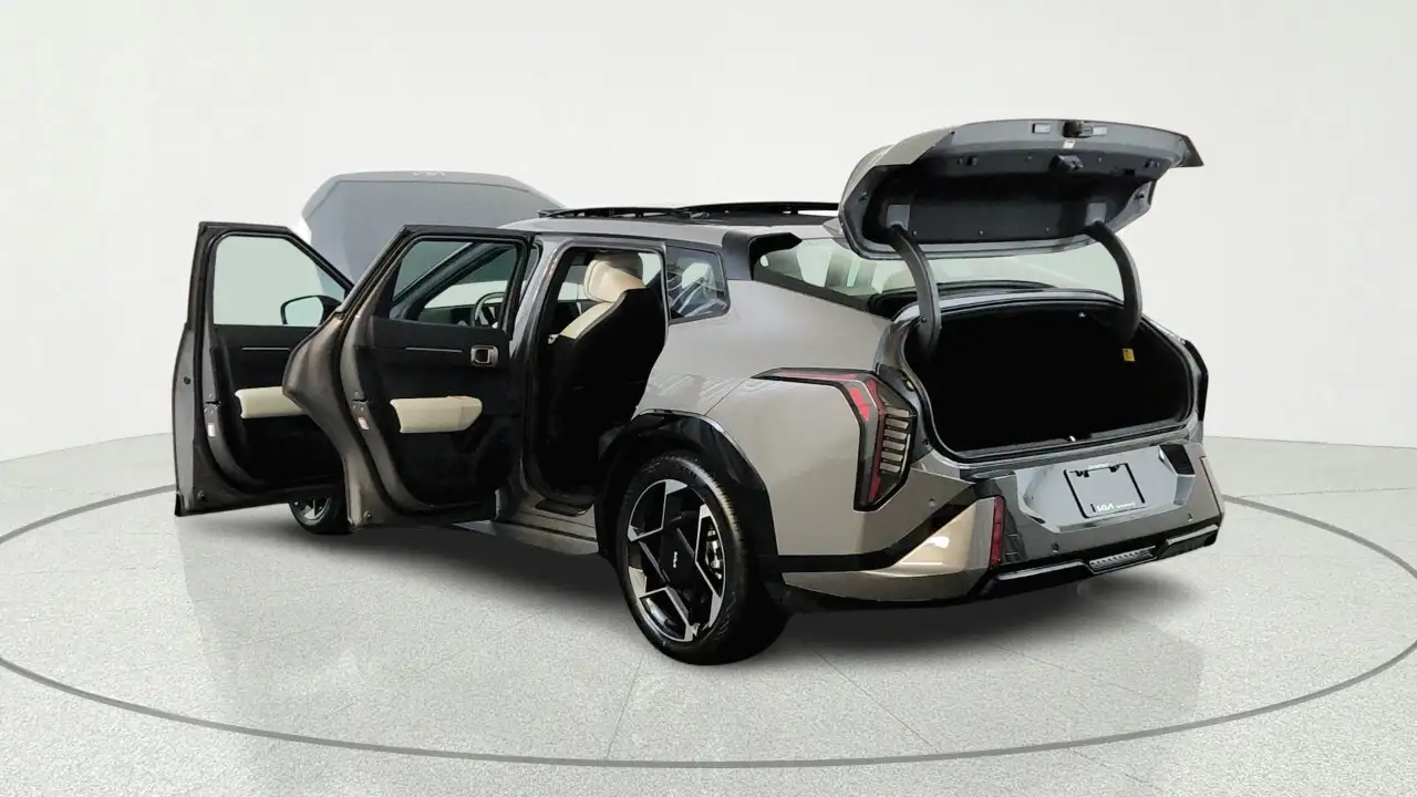 Kia EV4 снимка Kia EV4