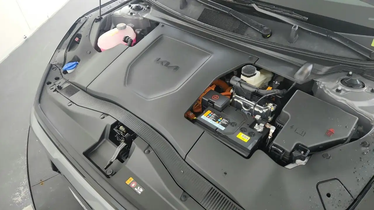 Kia EV4 снимка Kia EV4
