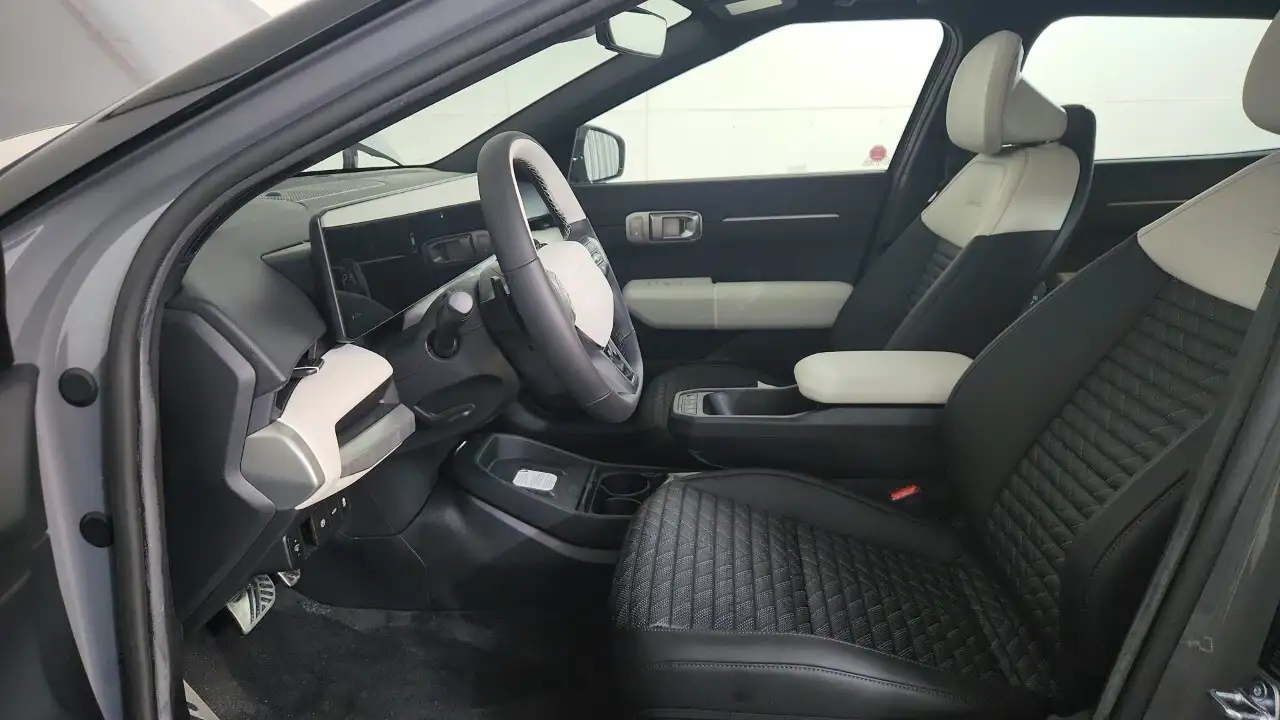 Kia EV4 снимка Kia EV4
