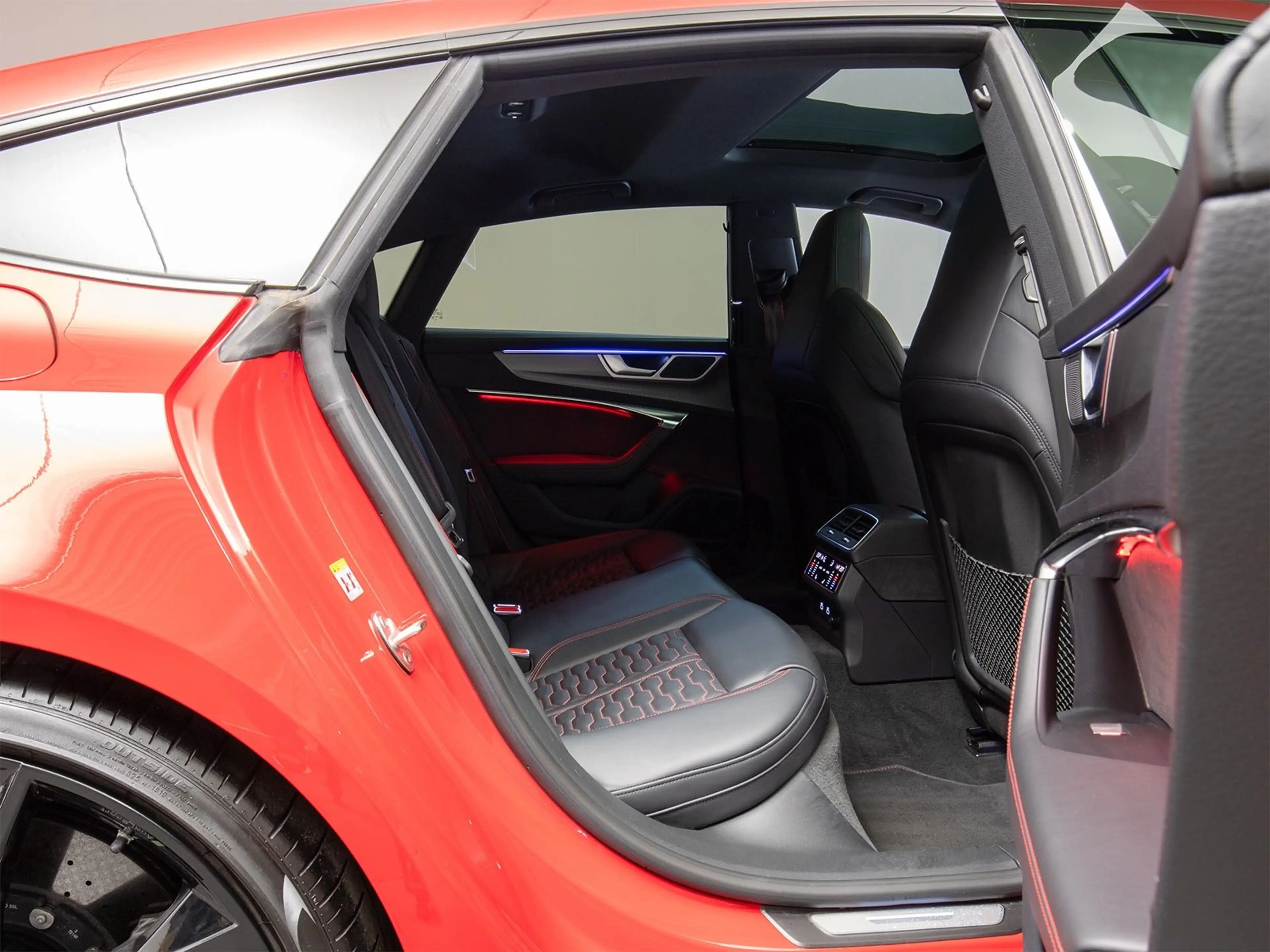 Audi RS7 Sportback DYNAMIK+, 305Kmh, M E G A V O L L — photo 14