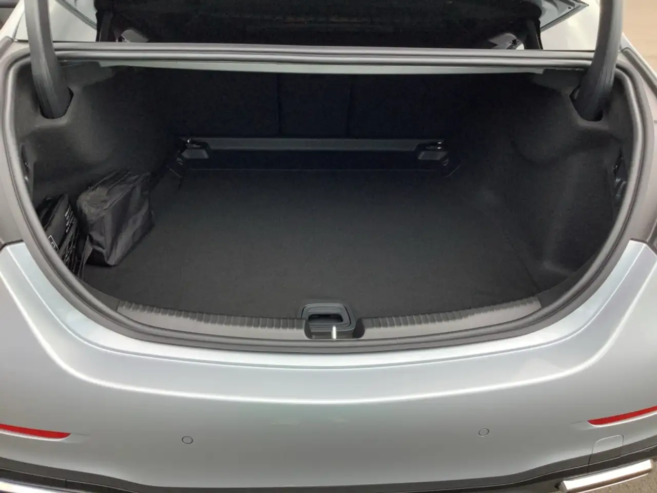 Mercedes-Benz C 180 AMG+18"+NIGHT+LED+MBUX+PANORAMA+9G+Memory+ 15